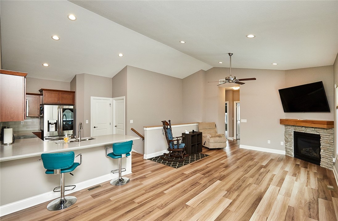 713 Dogwood Lane