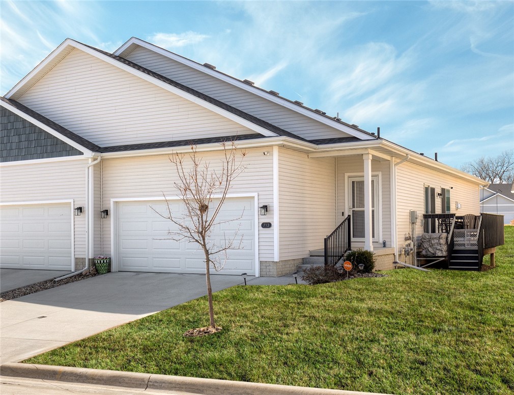 713 Dogwood Lane