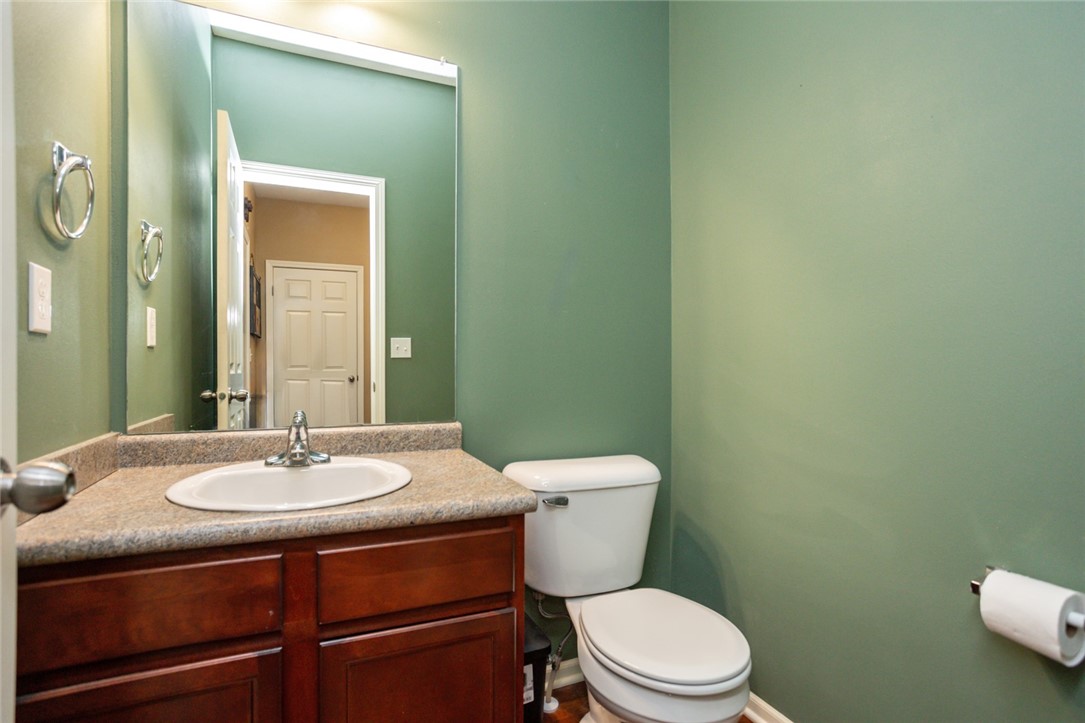 332 NW Driftwood Drive