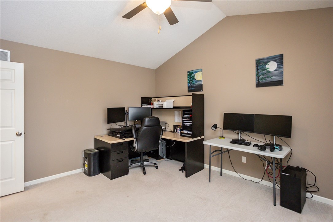 332 NW Driftwood Drive