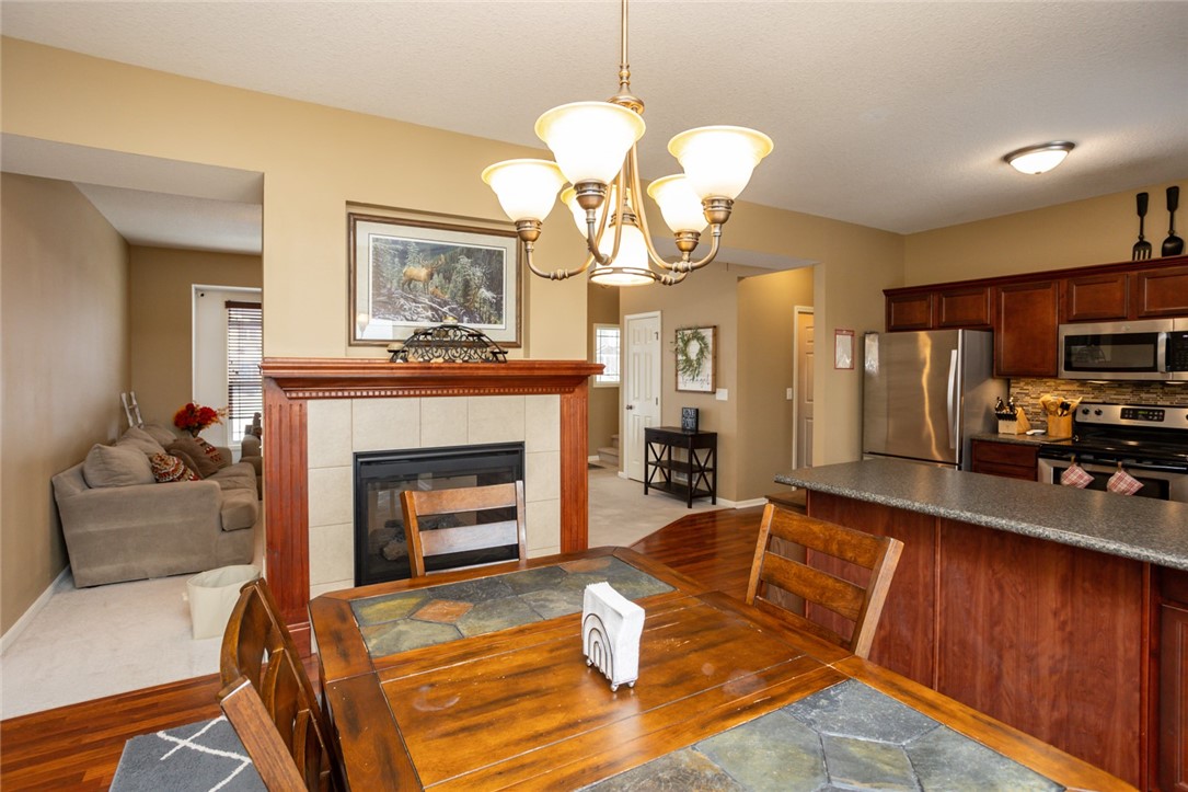332 NW Driftwood Drive