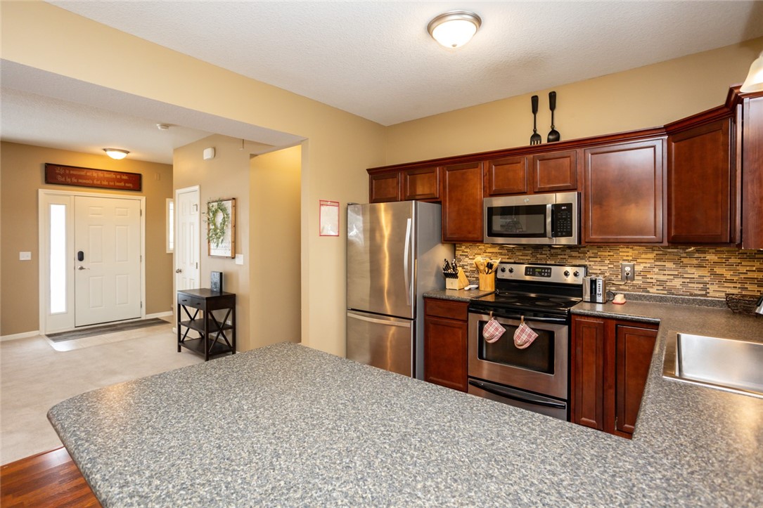 332 NW Driftwood Drive
