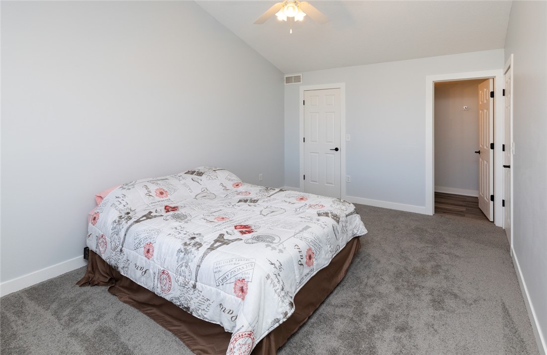 2408 NW Ashton Lane 4