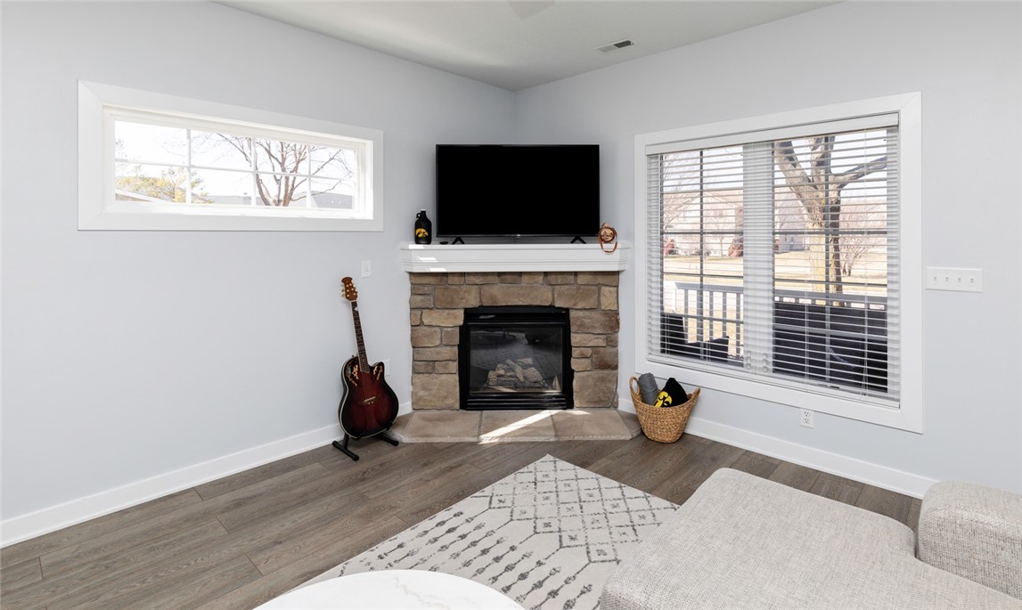2408 NW Ashton Lane 4
