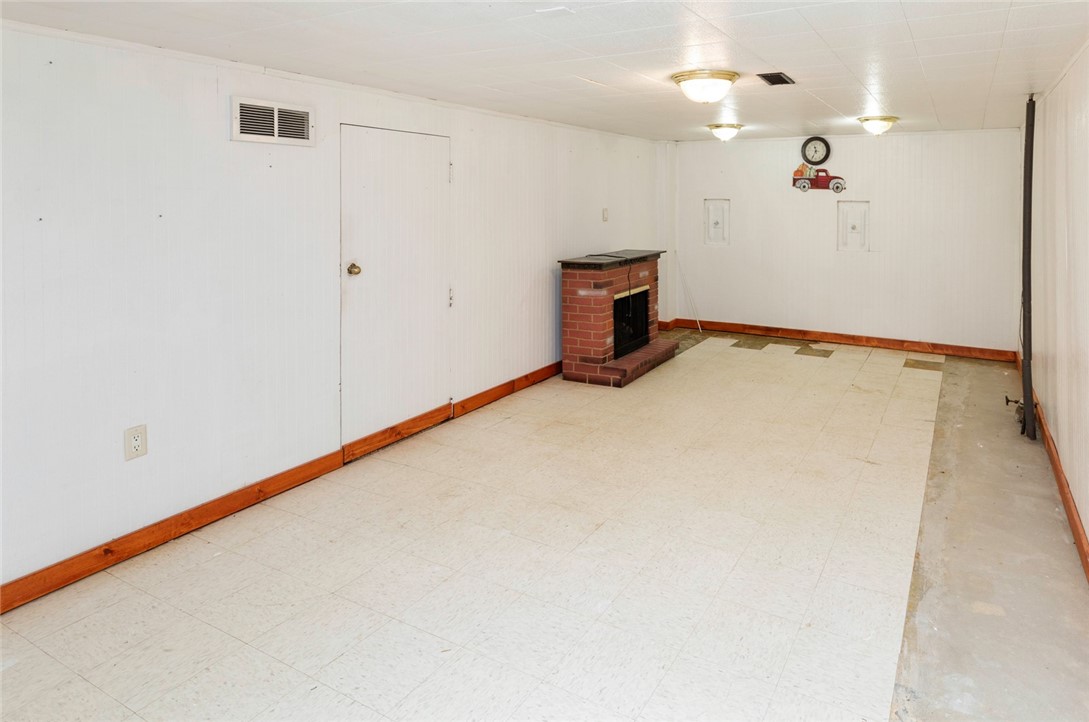 528 Snyder Avenue
