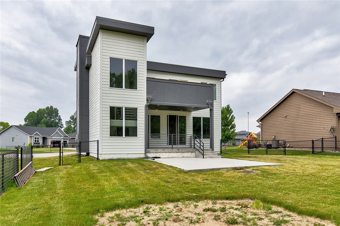 2405 NW Willowbrooke Drive