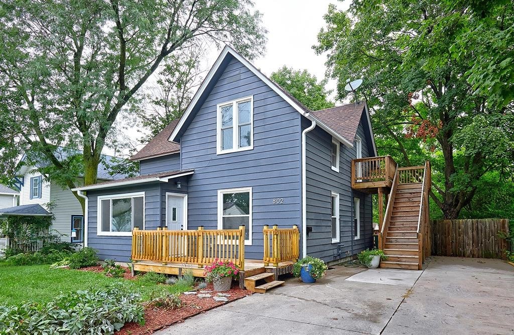 802 E Ashland Avenue