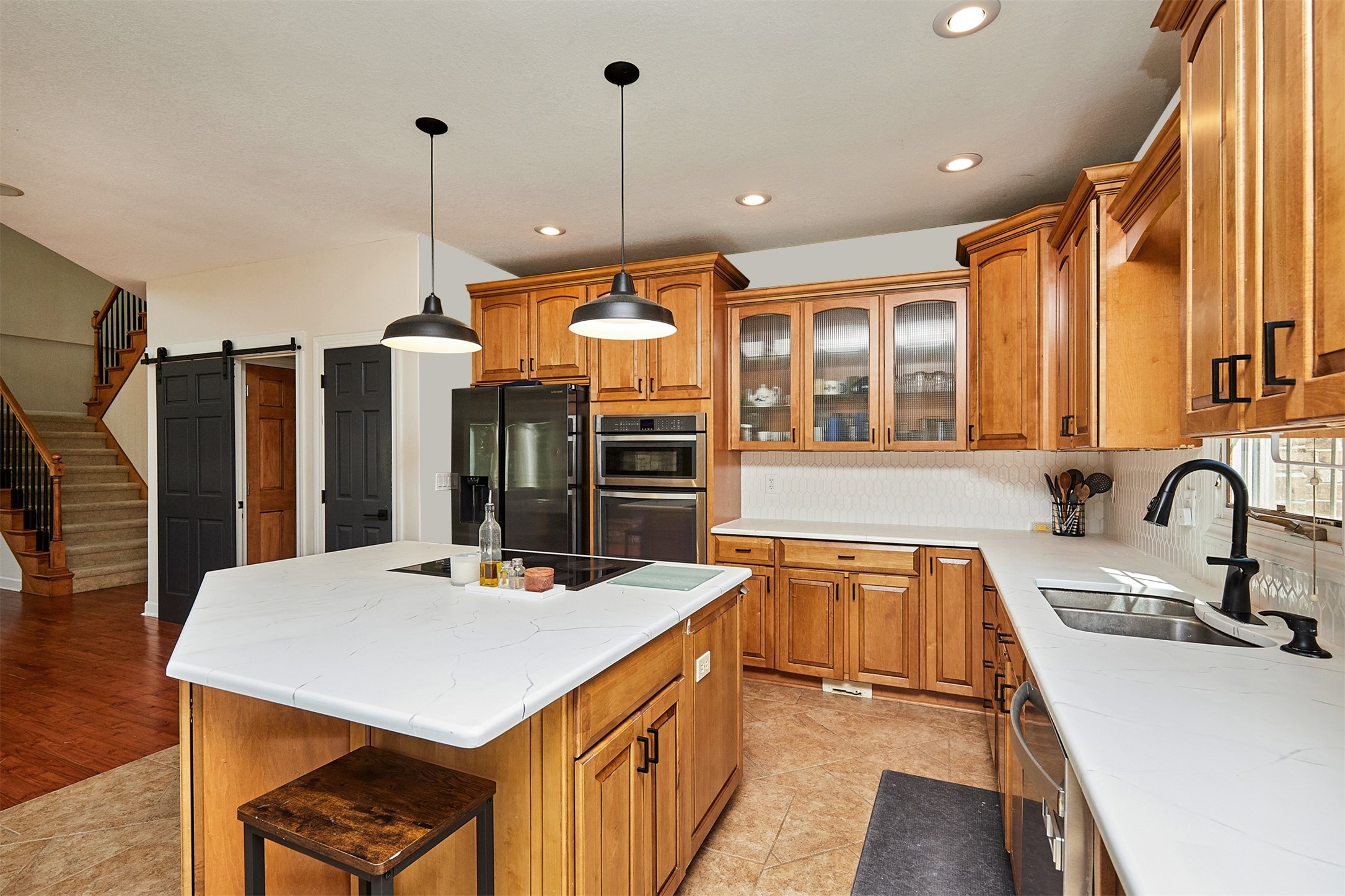 9424 Woodland Drive