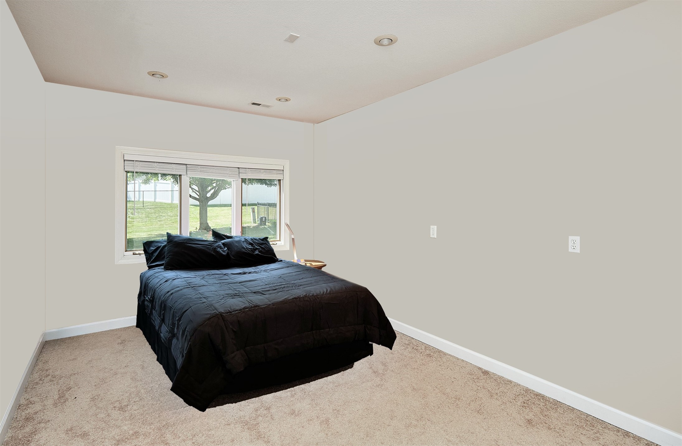 9424 Woodland Drive