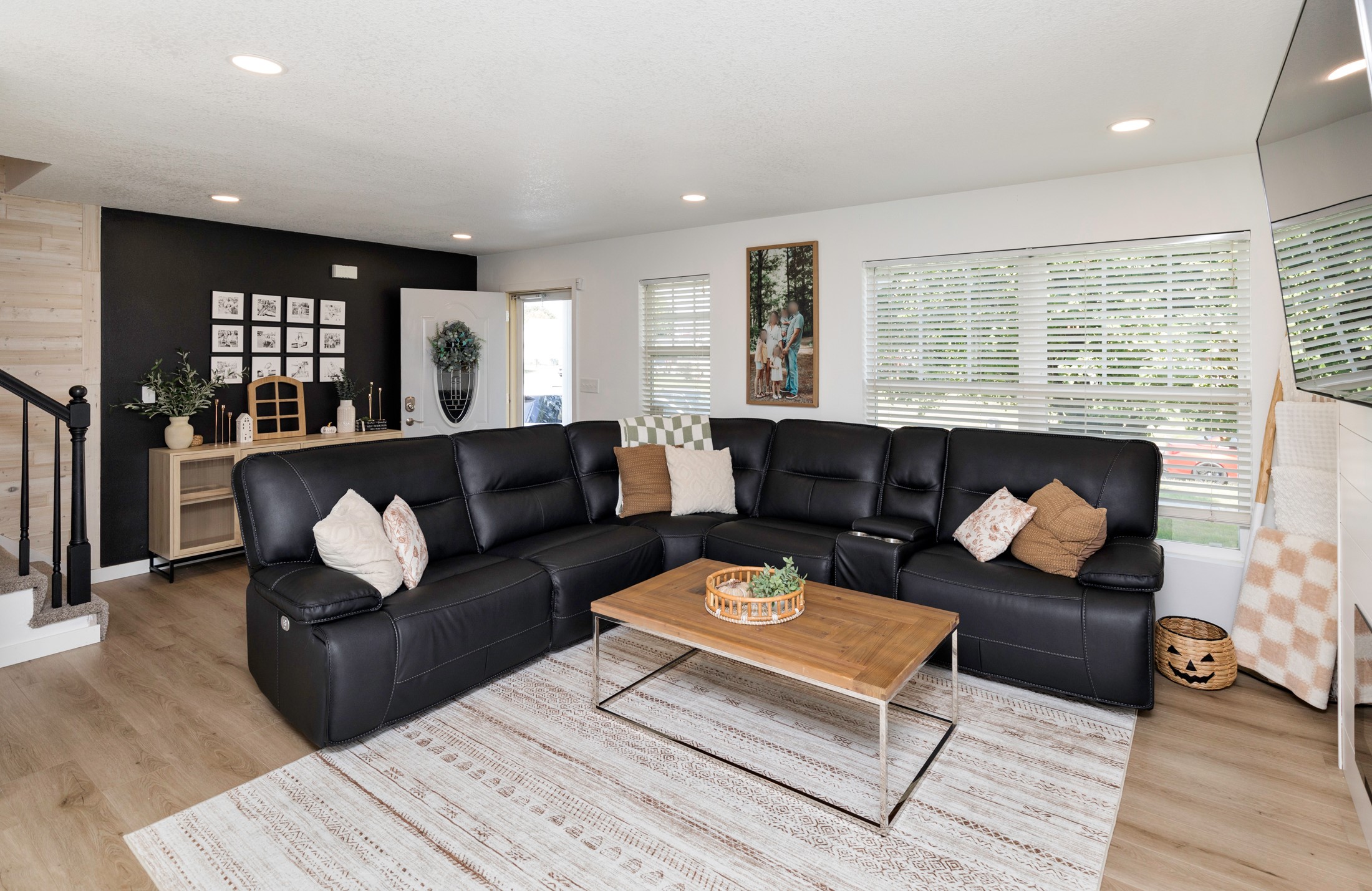 9272 Kingman Drive