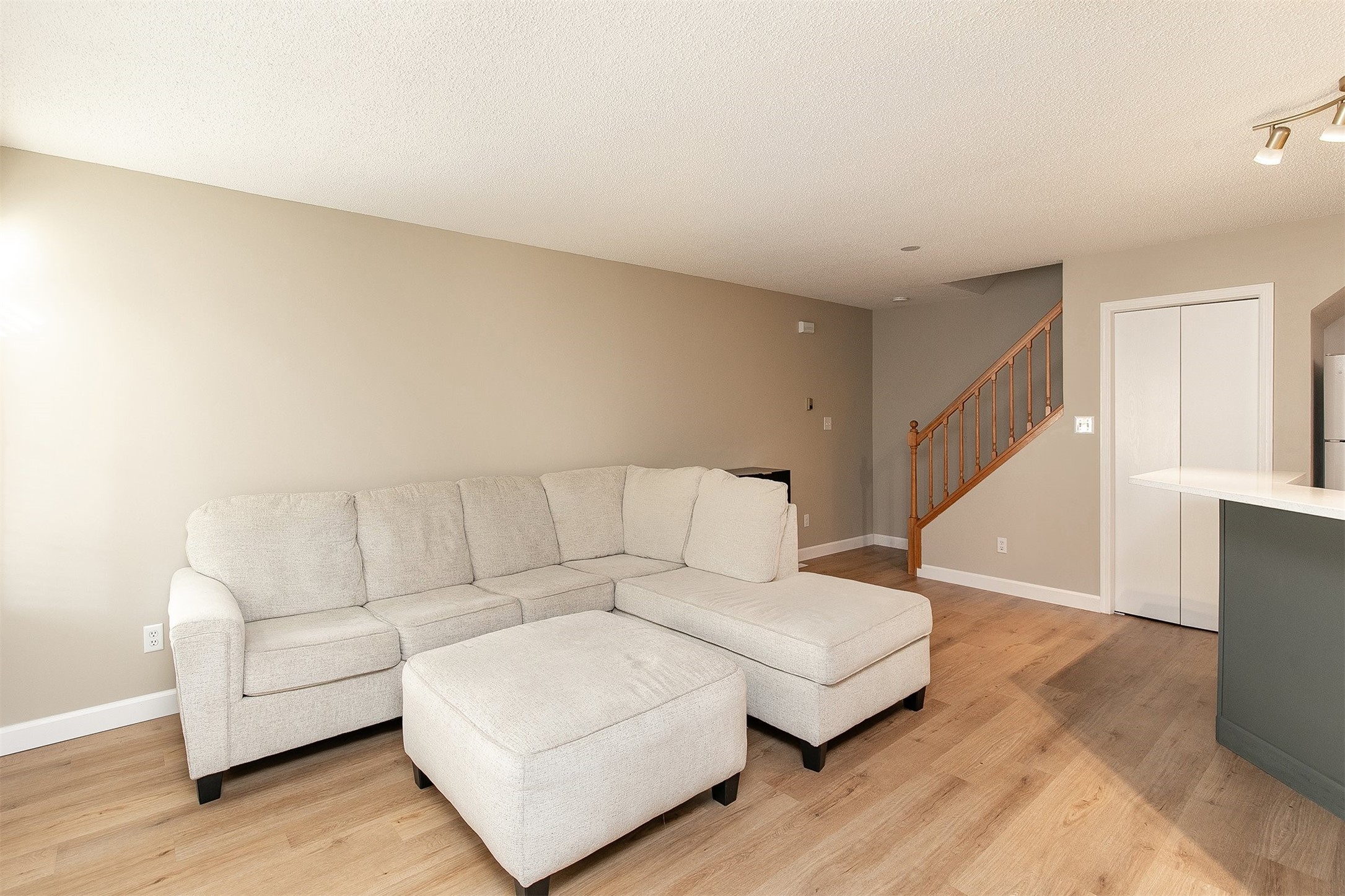 1040 68th Street 3