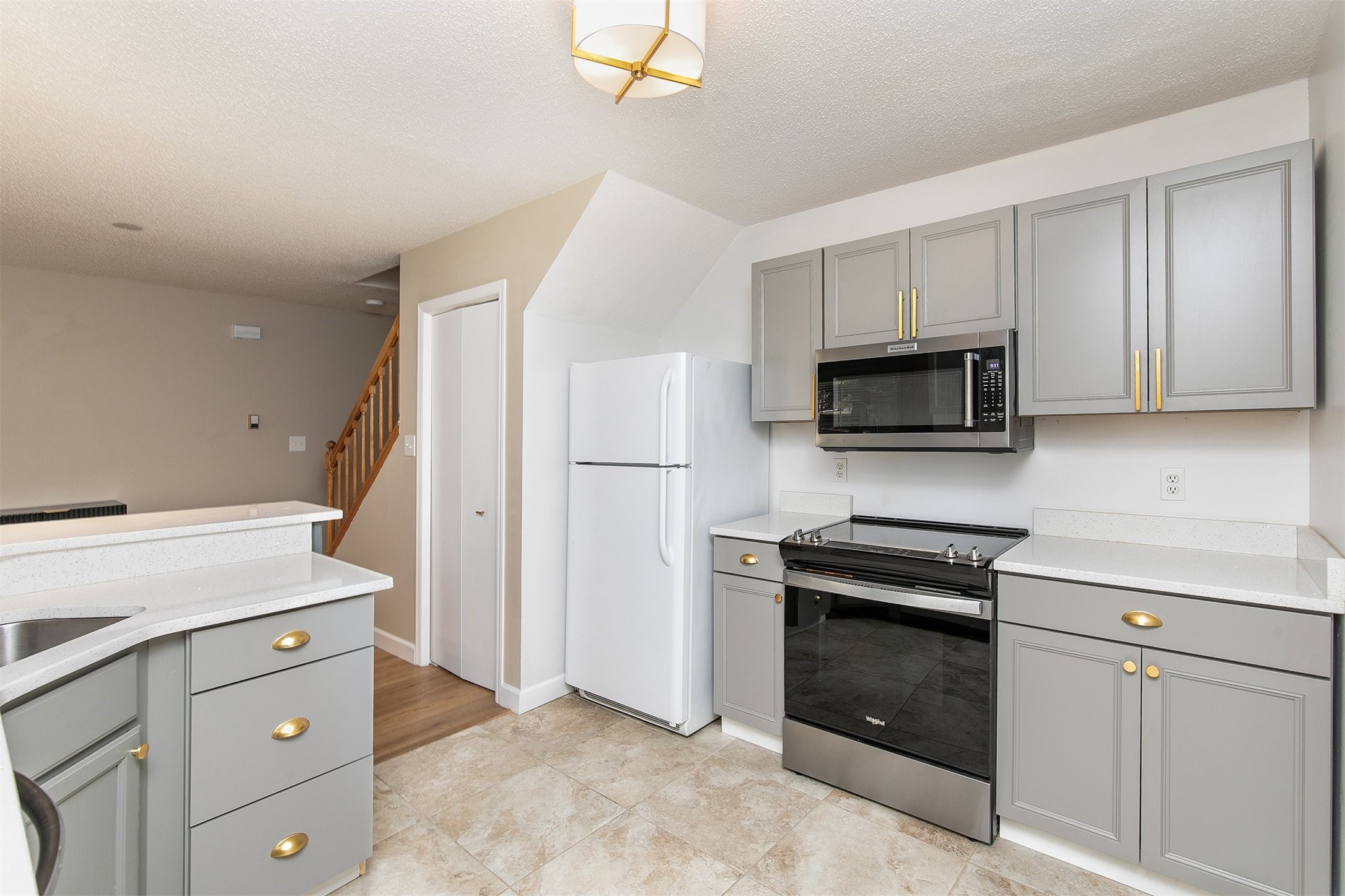 1040 68th Street 3