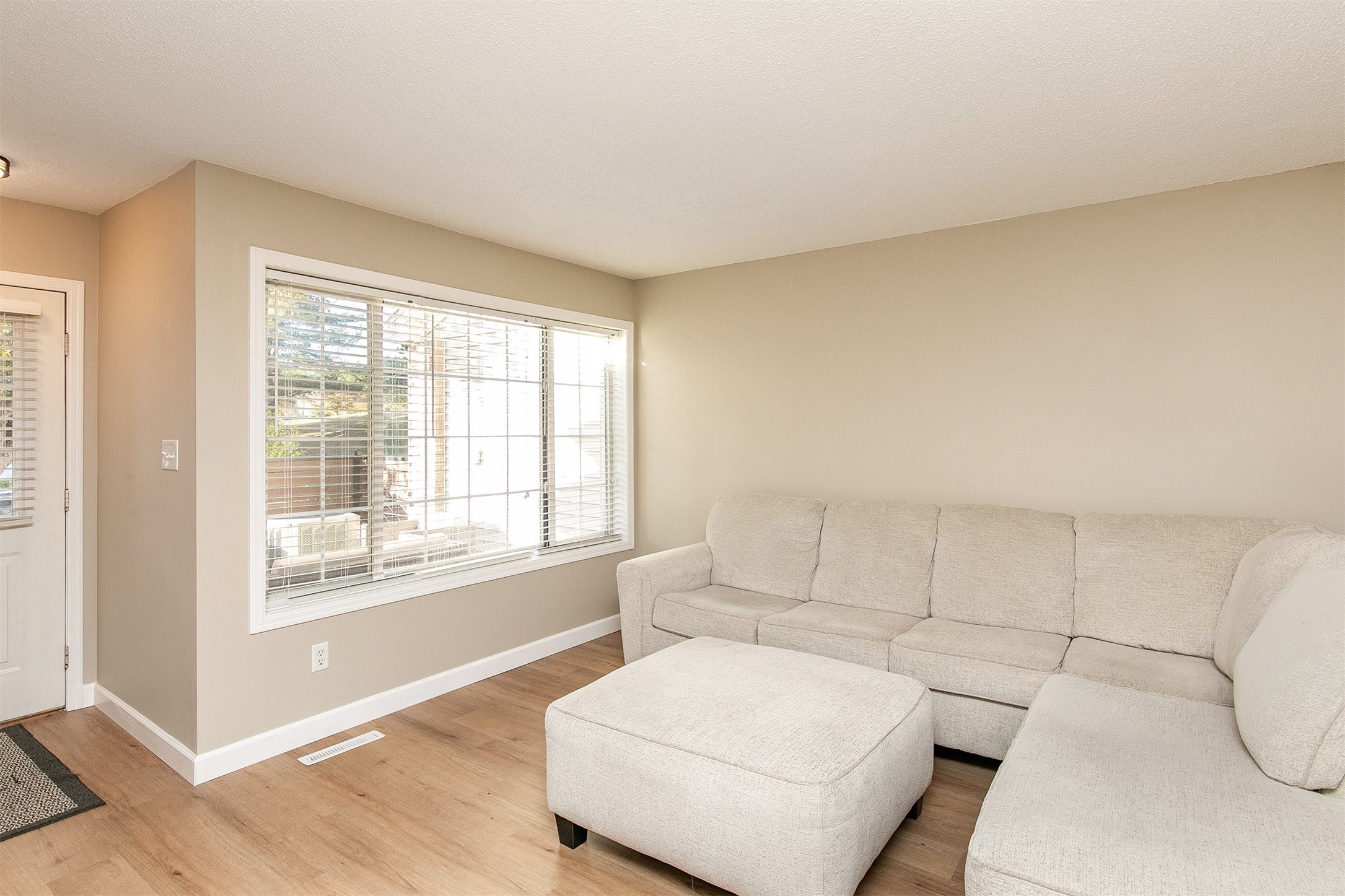 1040 68th Street 3