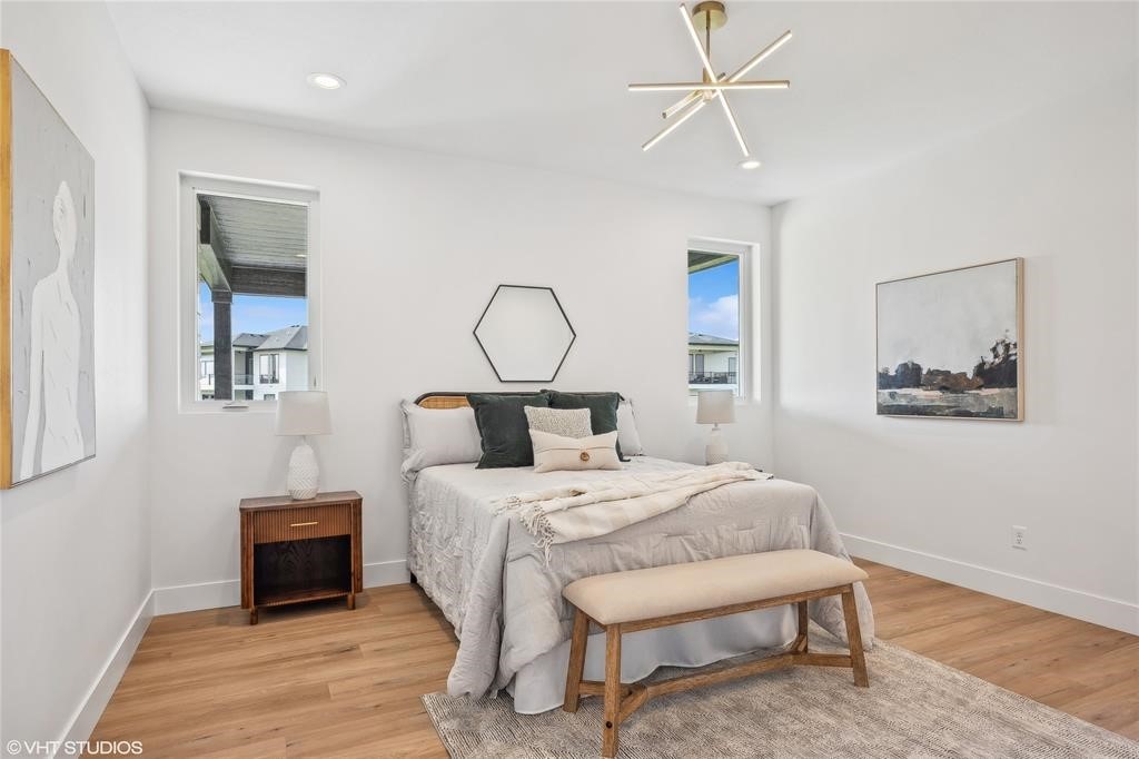 810 NW Prairie Rose Lane