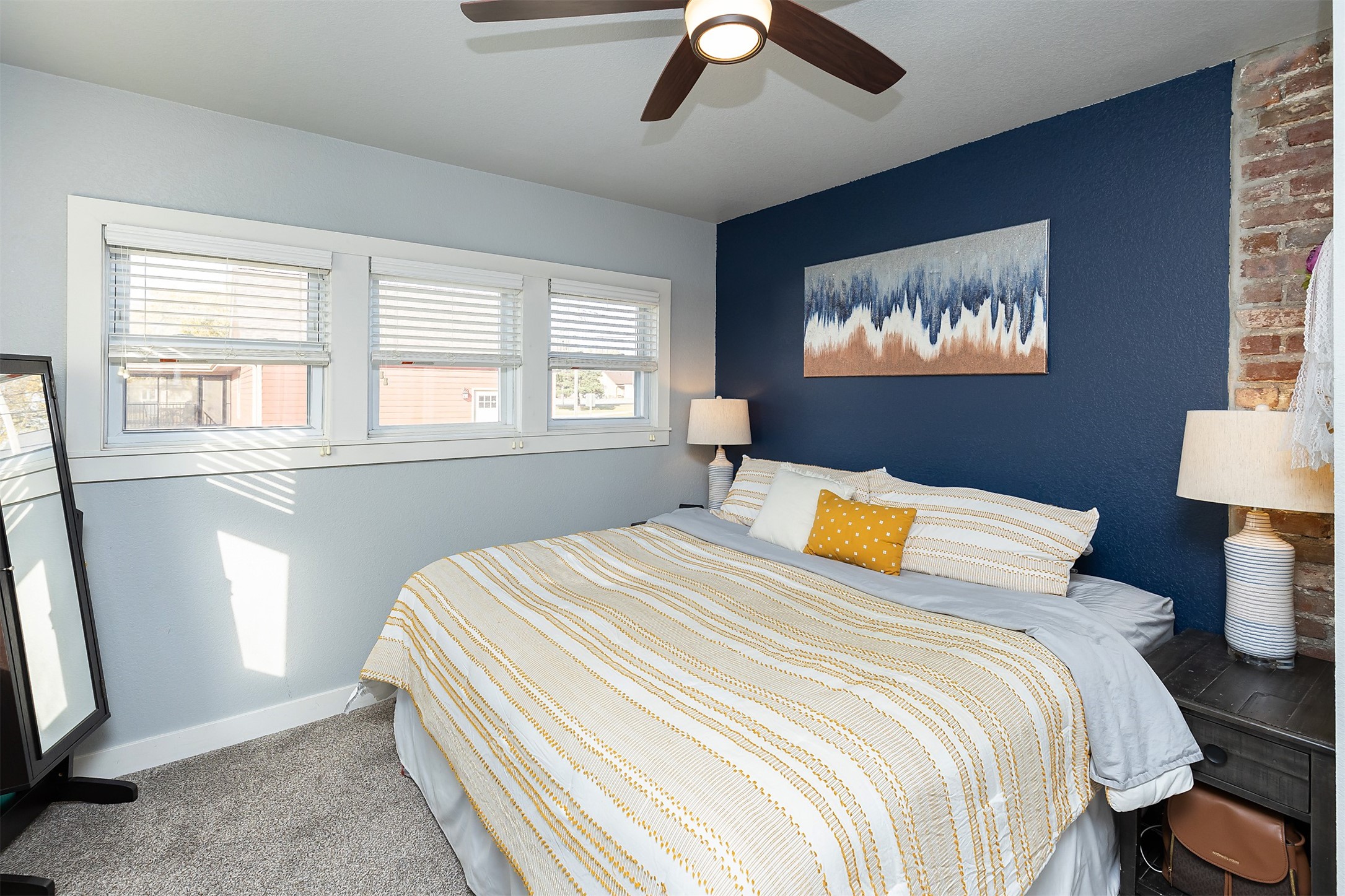 6445 NE 5th Avenue