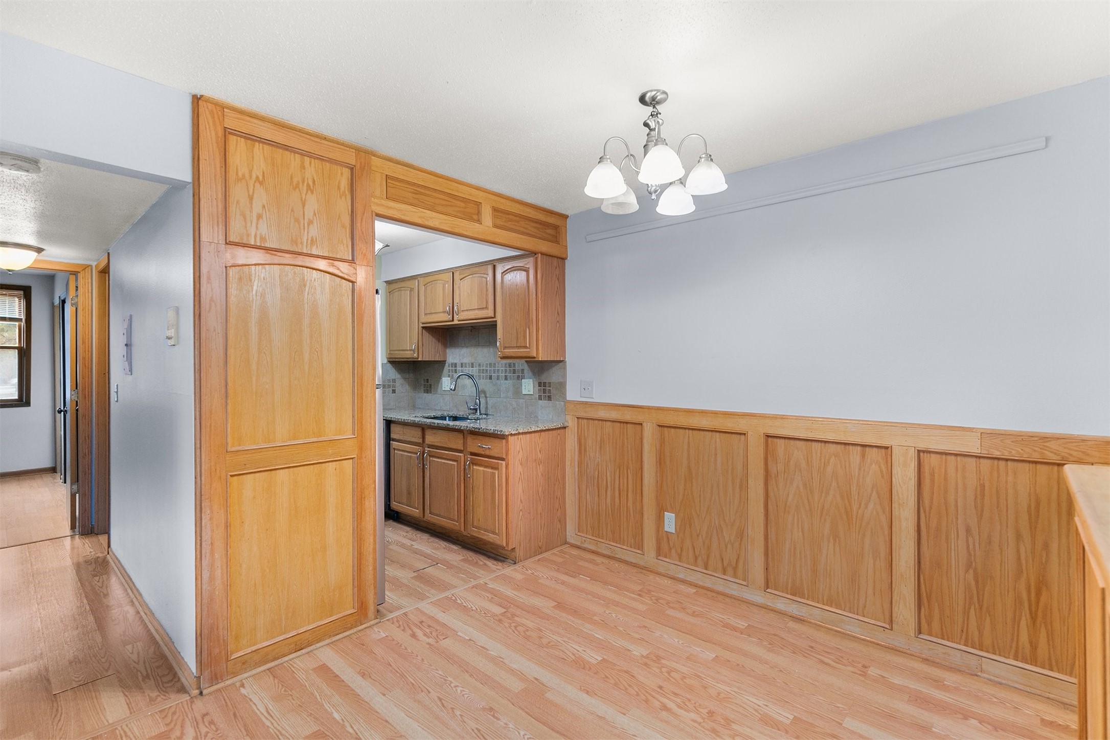 7815 Douglas Avenue 109