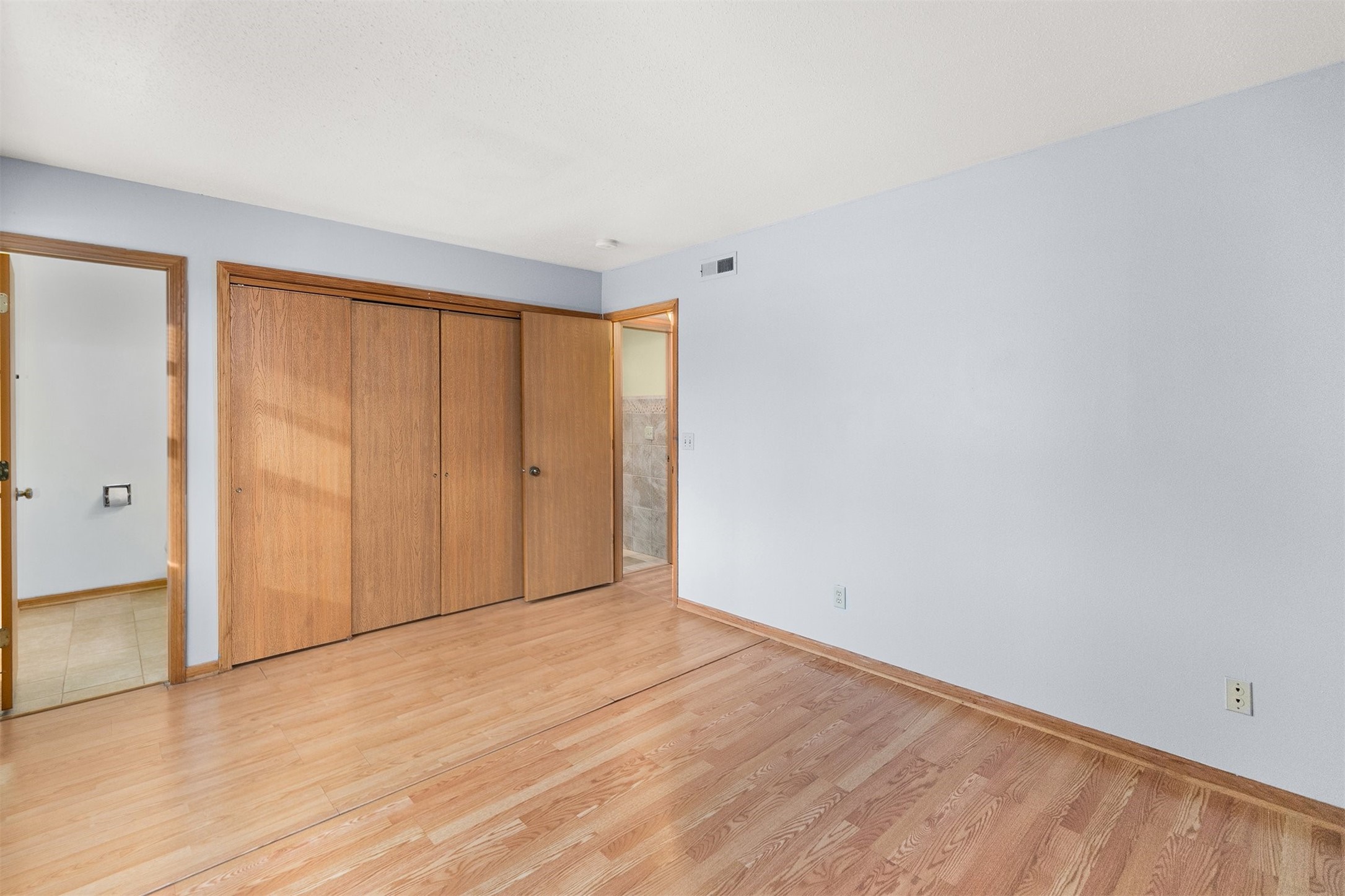 7815 Douglas Avenue 109