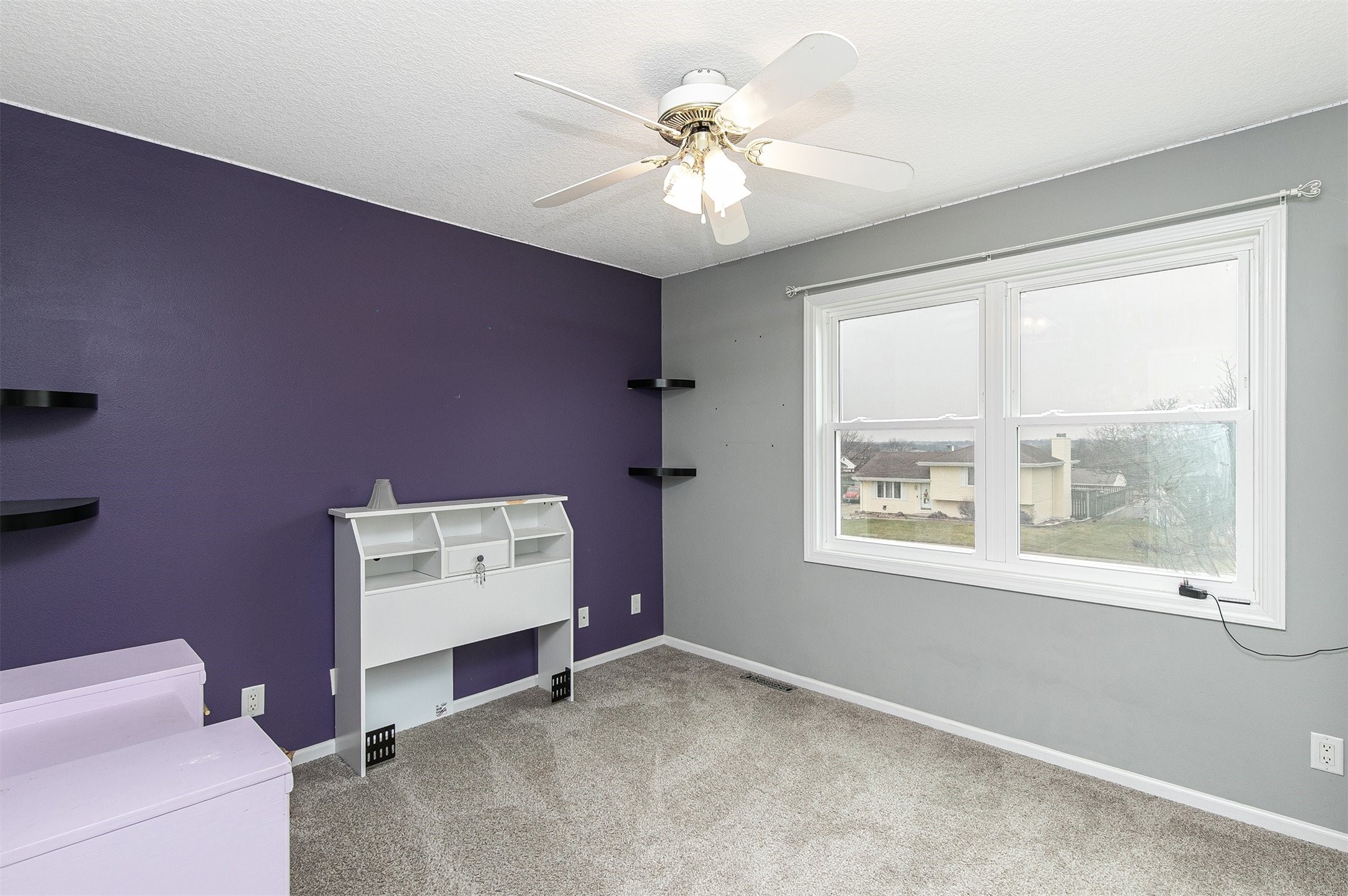 8455 Ridgeview Drive