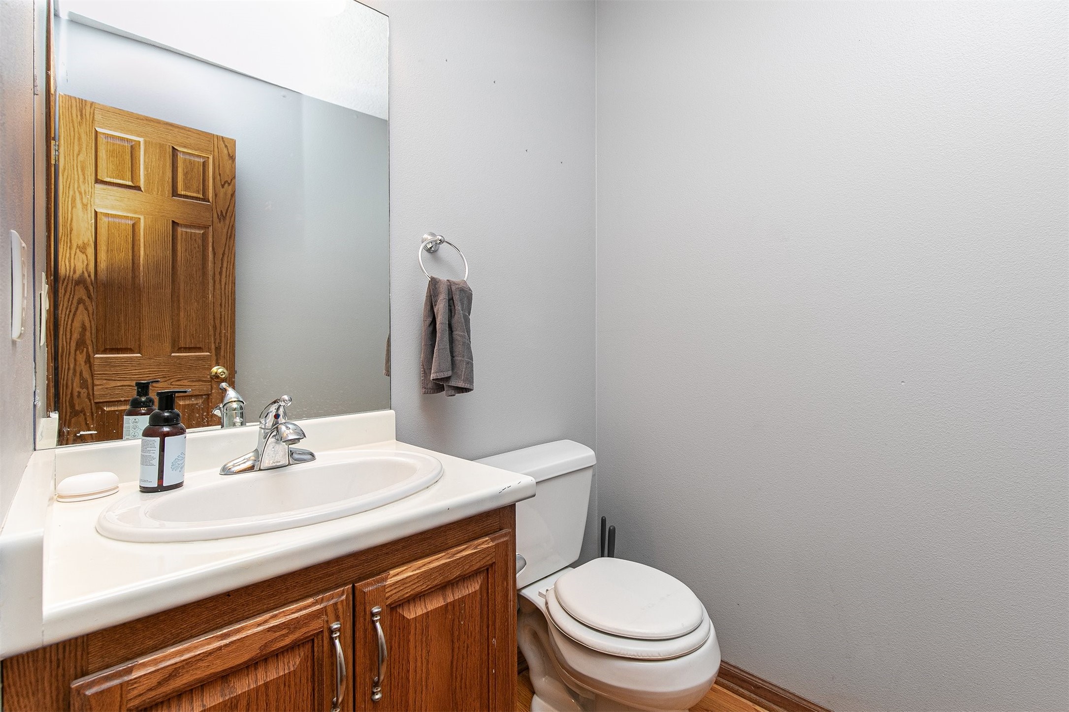 8455 Ridgeview Drive