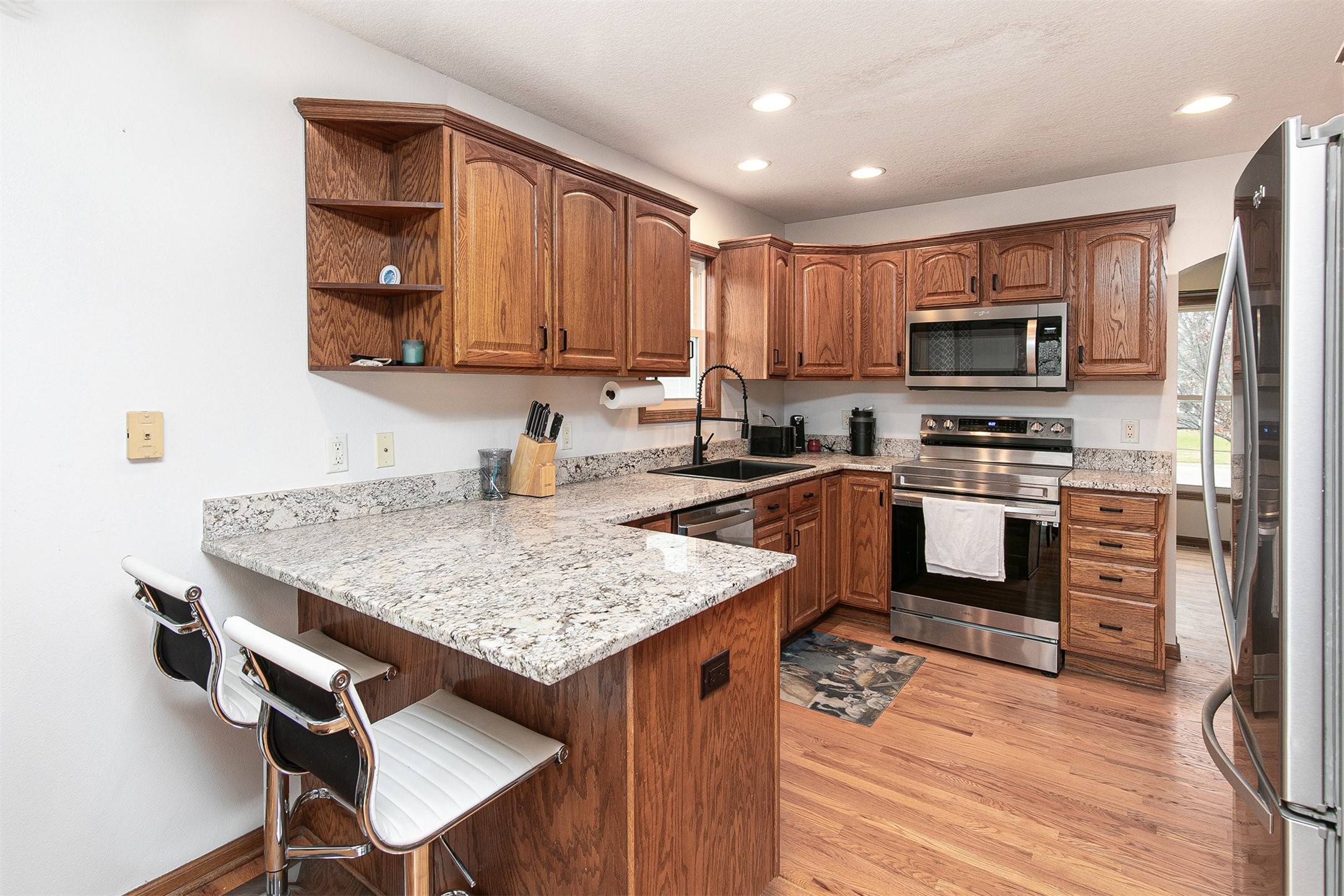 8455 Ridgeview Drive