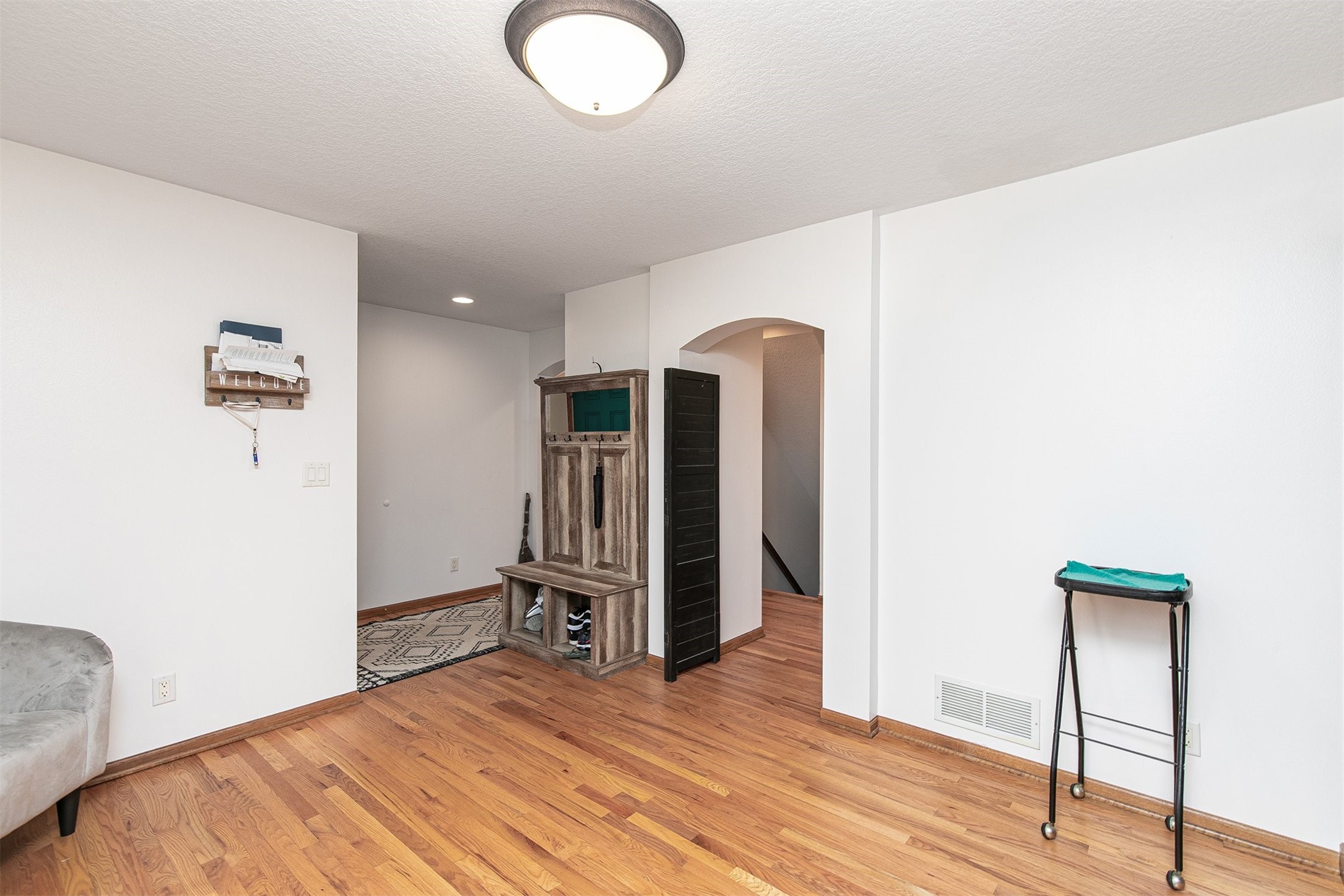 8455 Ridgeview Drive
