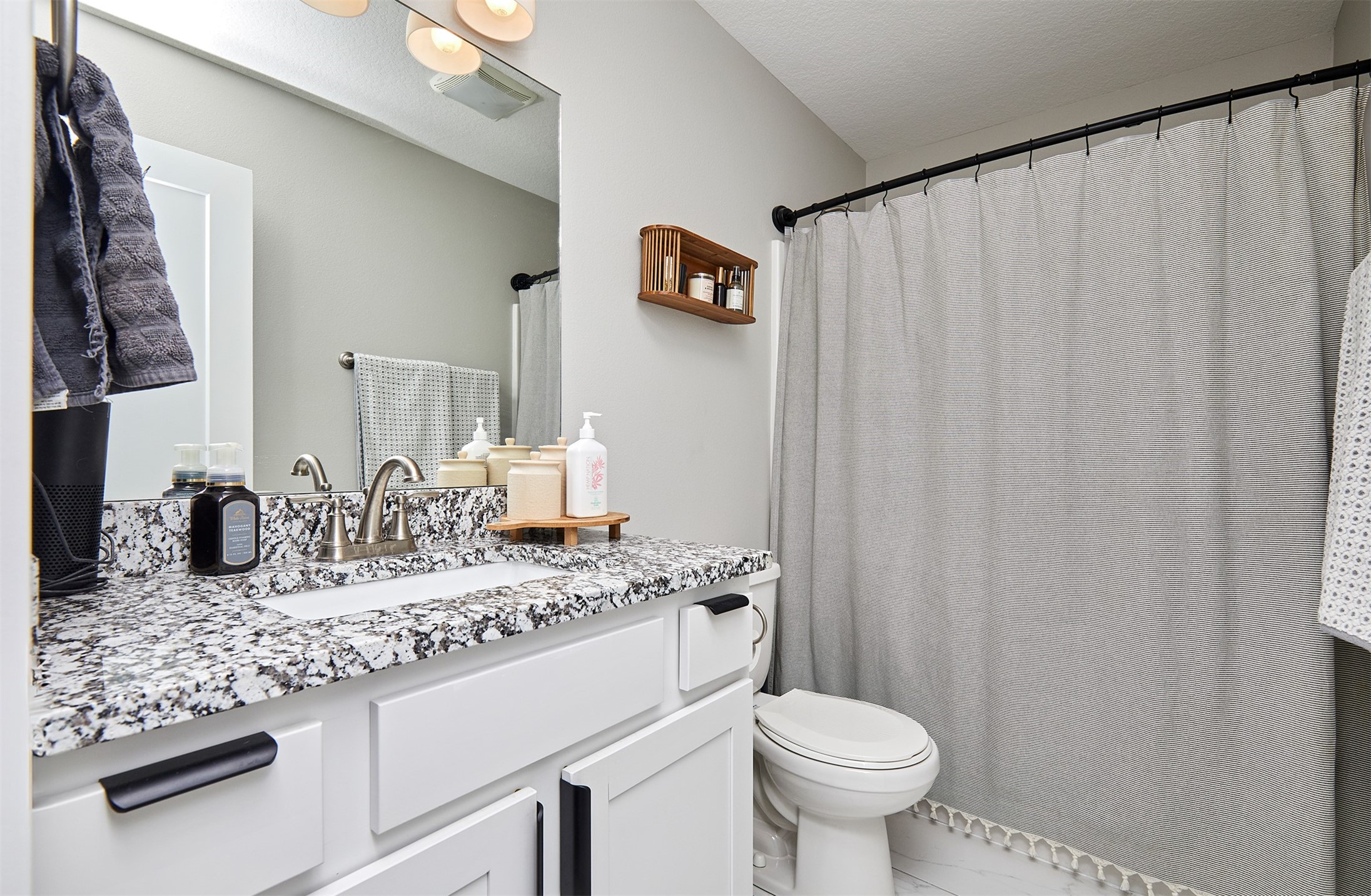 222 Red Oak Court