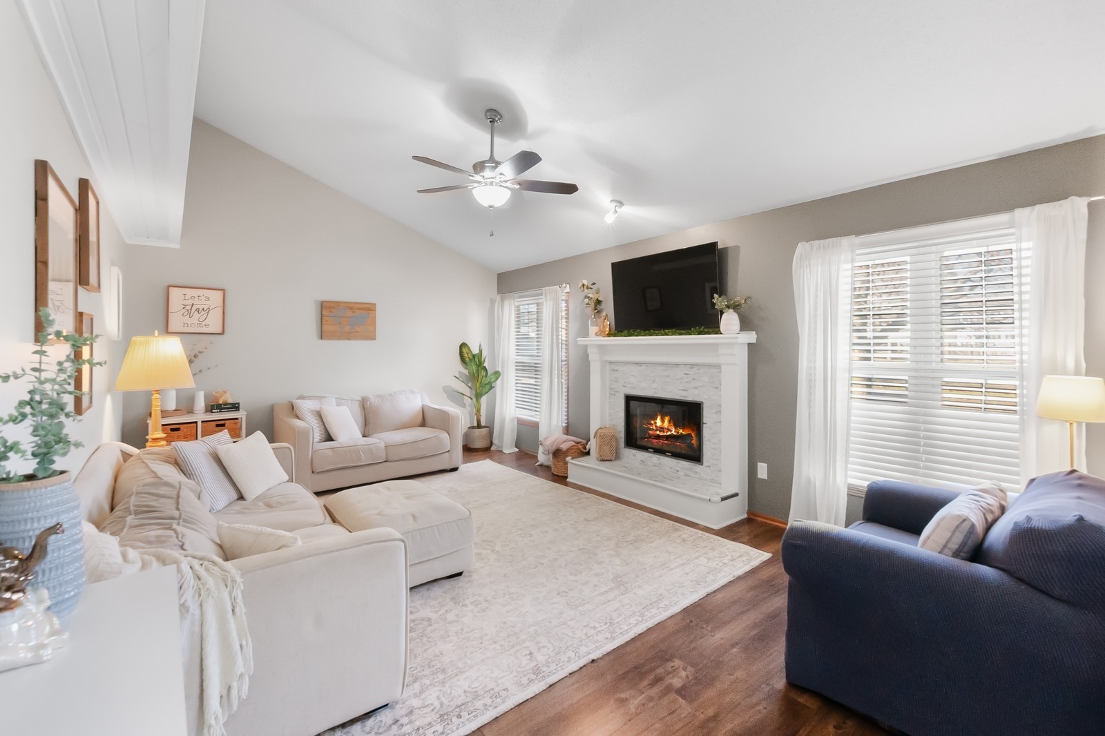5420 NW 89th Street
