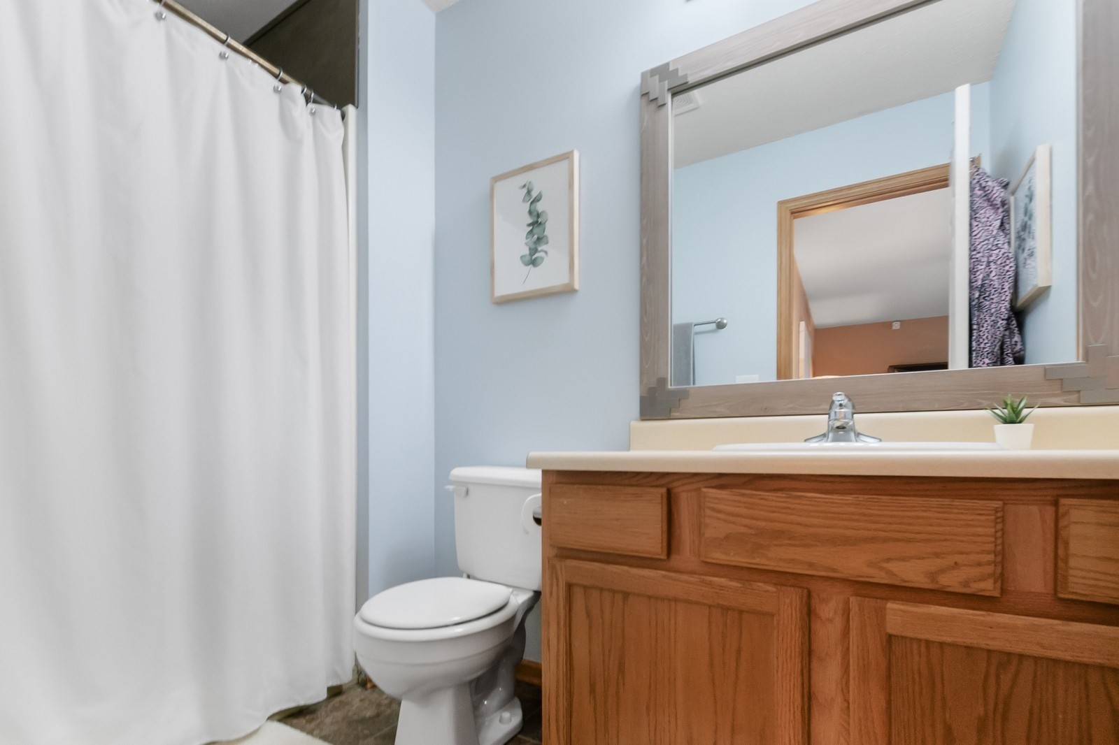 5420 NW 89th Street