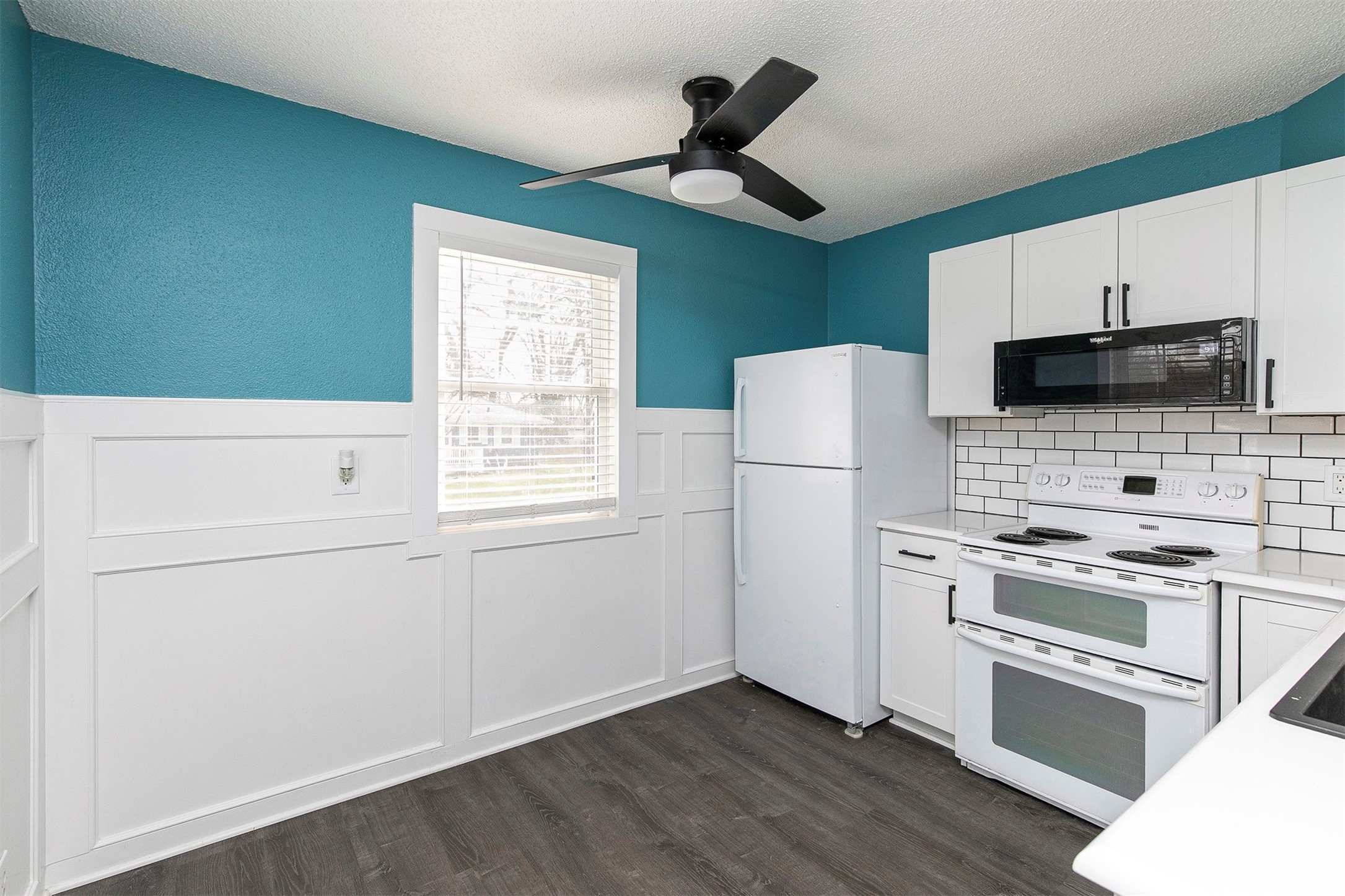 616 SW 60th Street