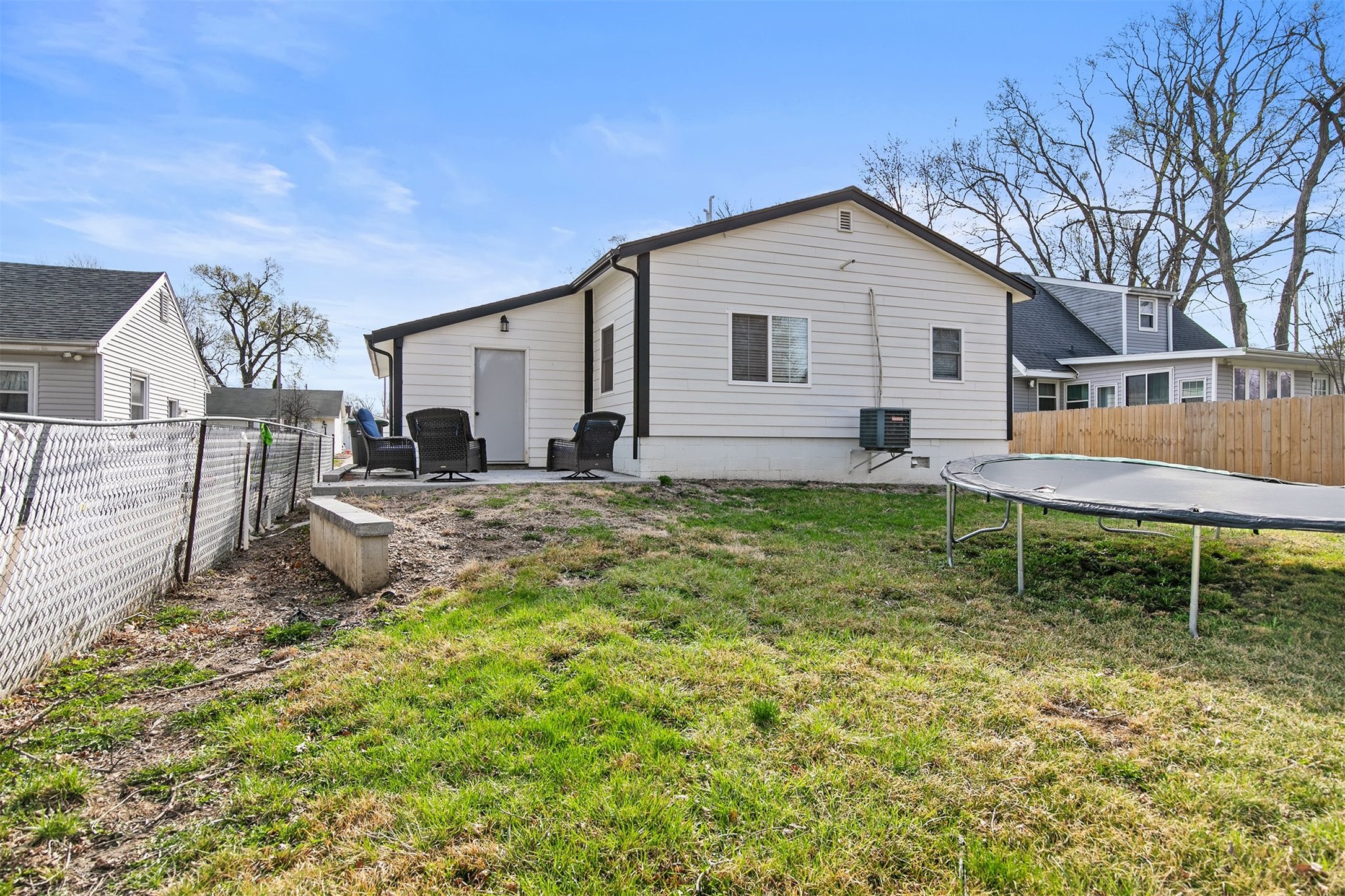 616 SW 60th Street