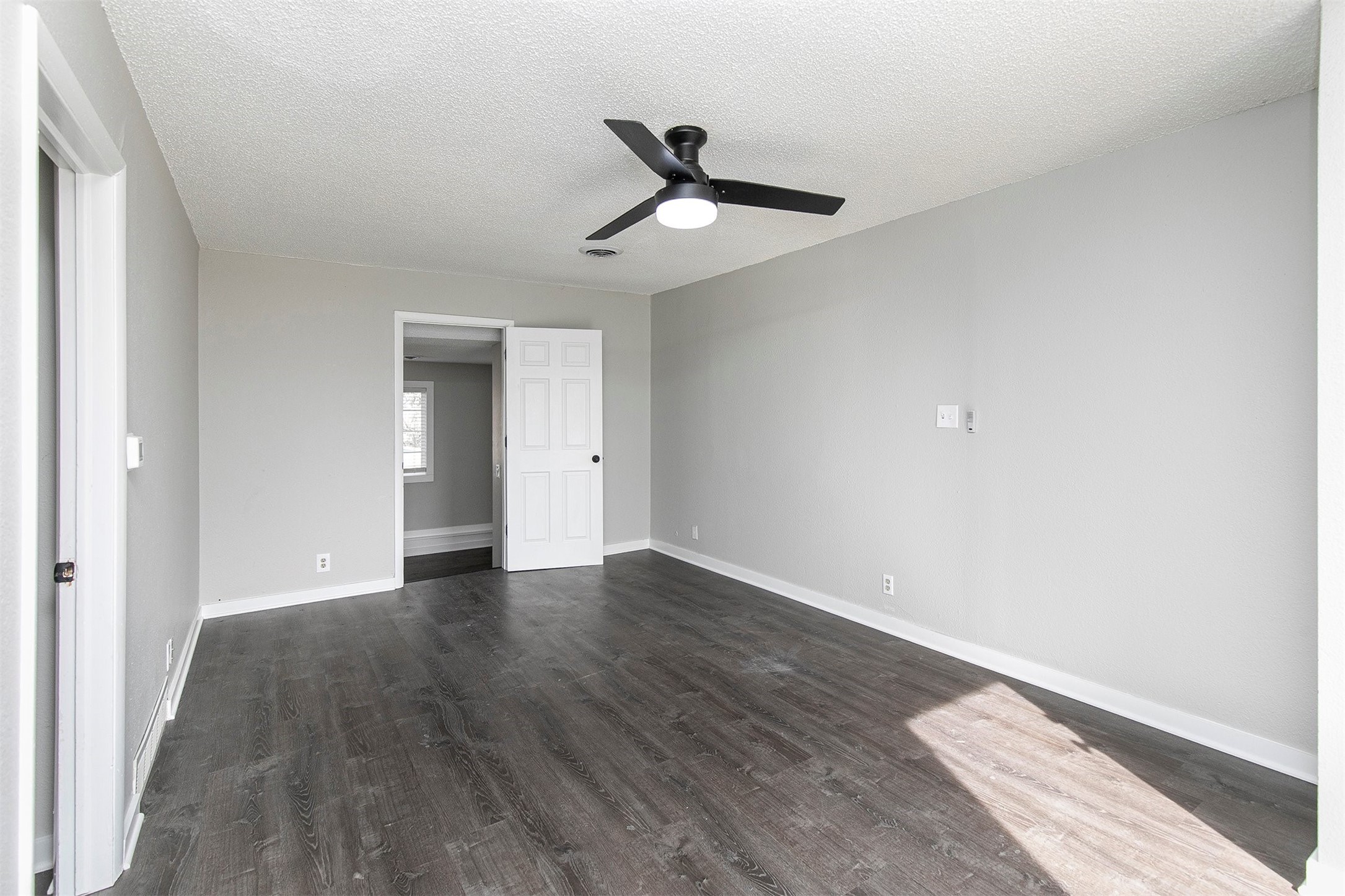 616 SW 60th Street