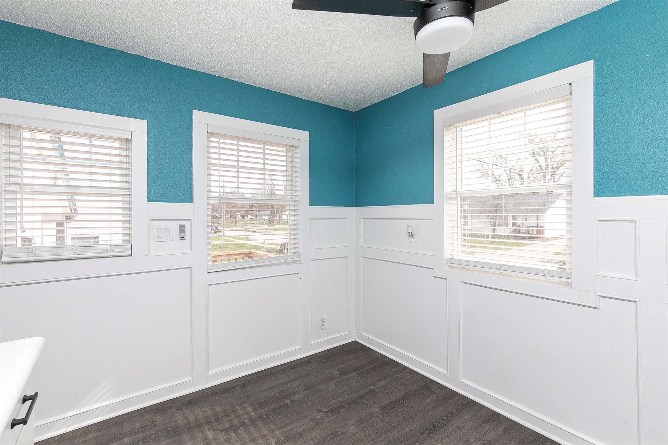 616 SW 60th Street