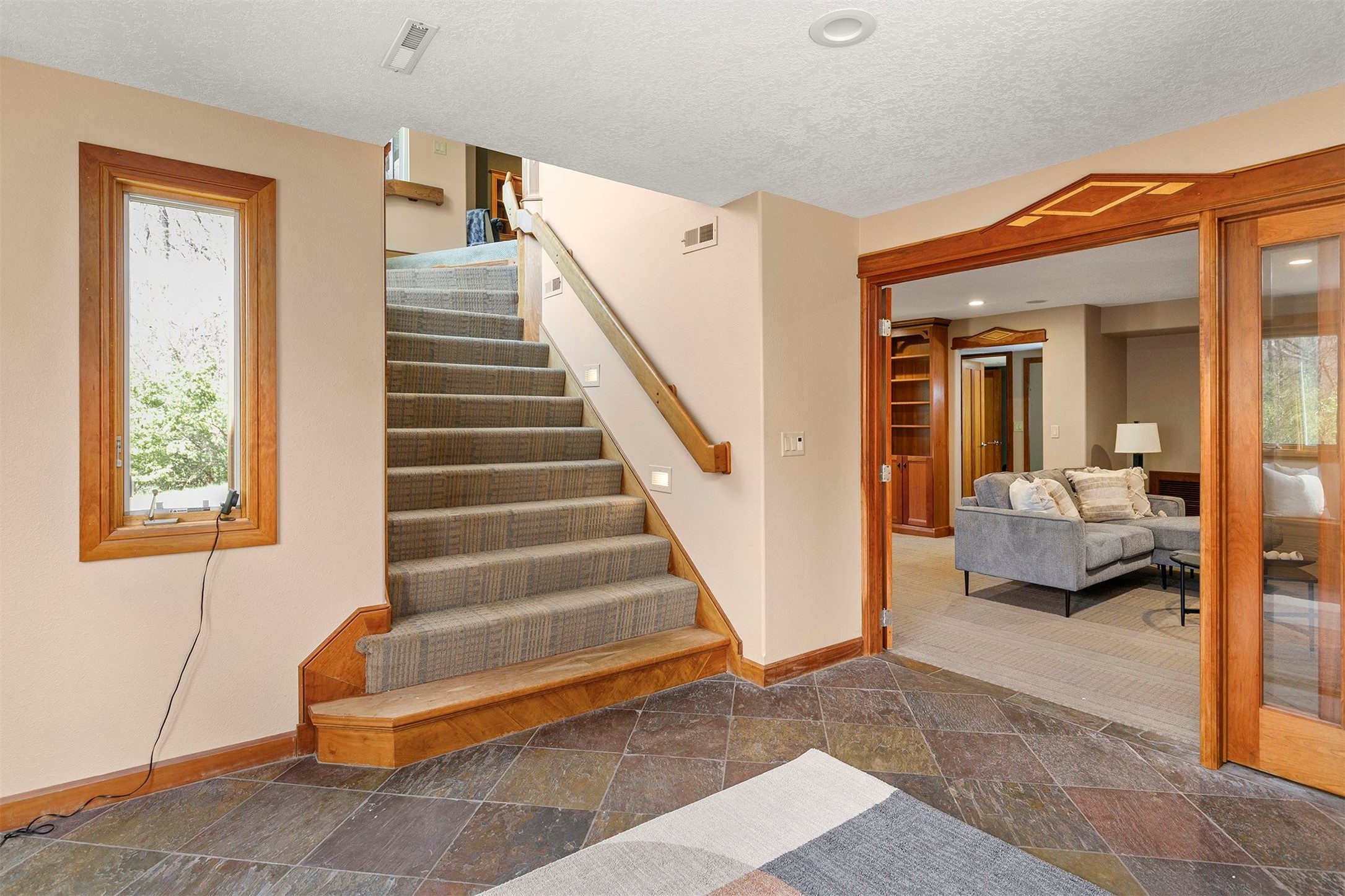 8816 NW 35th Street