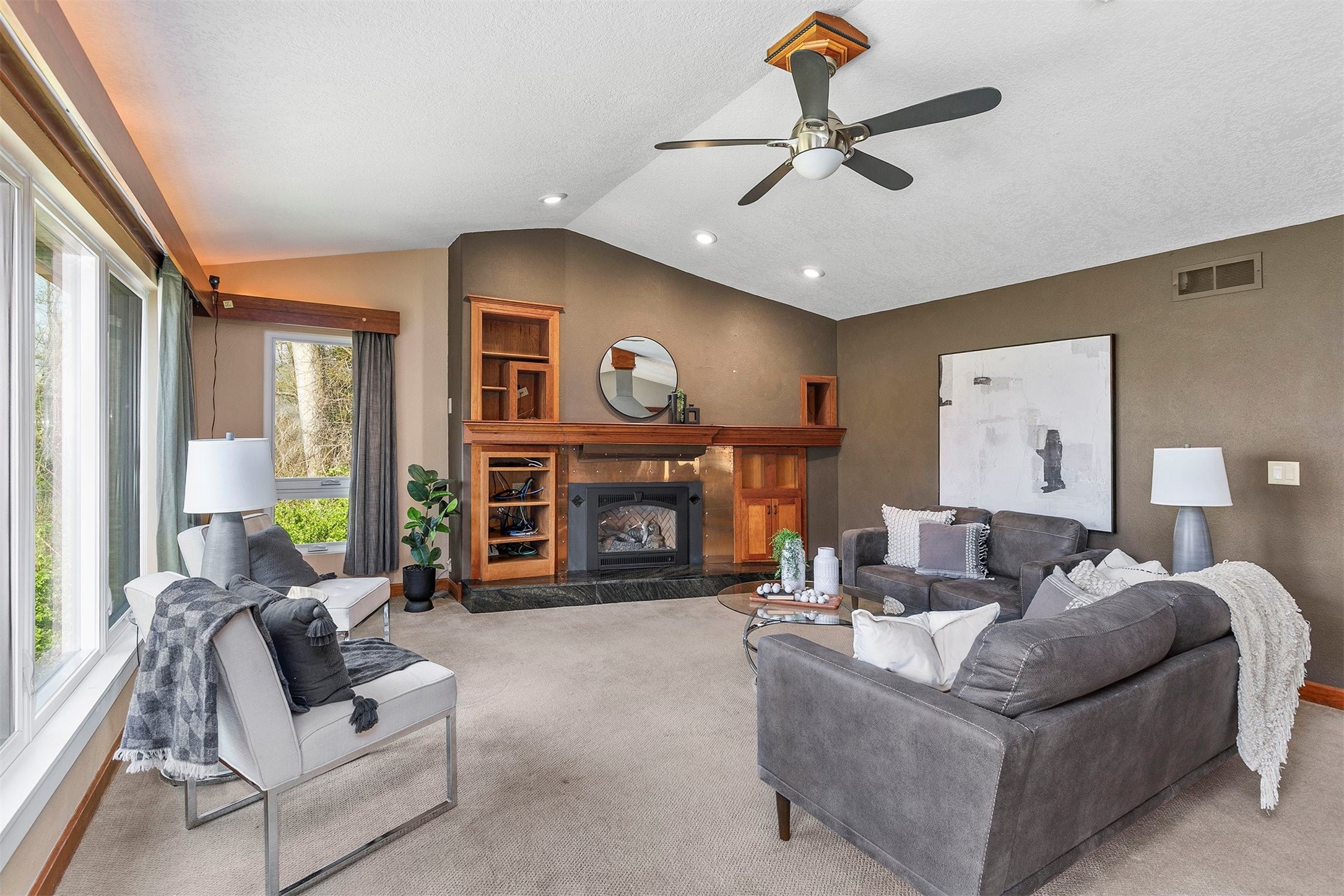 8816 NW 35th Street