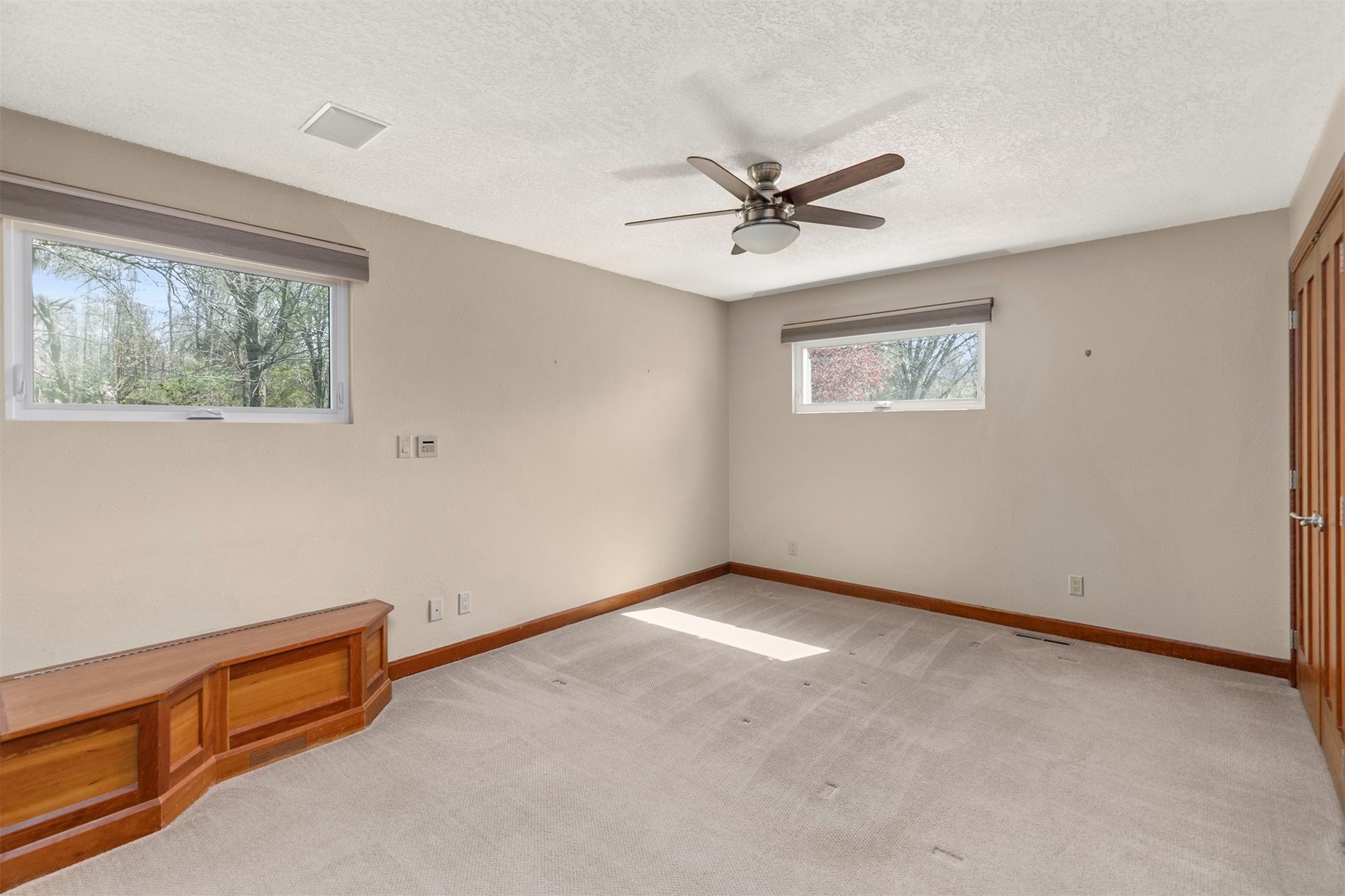 8816 NW 35th Street