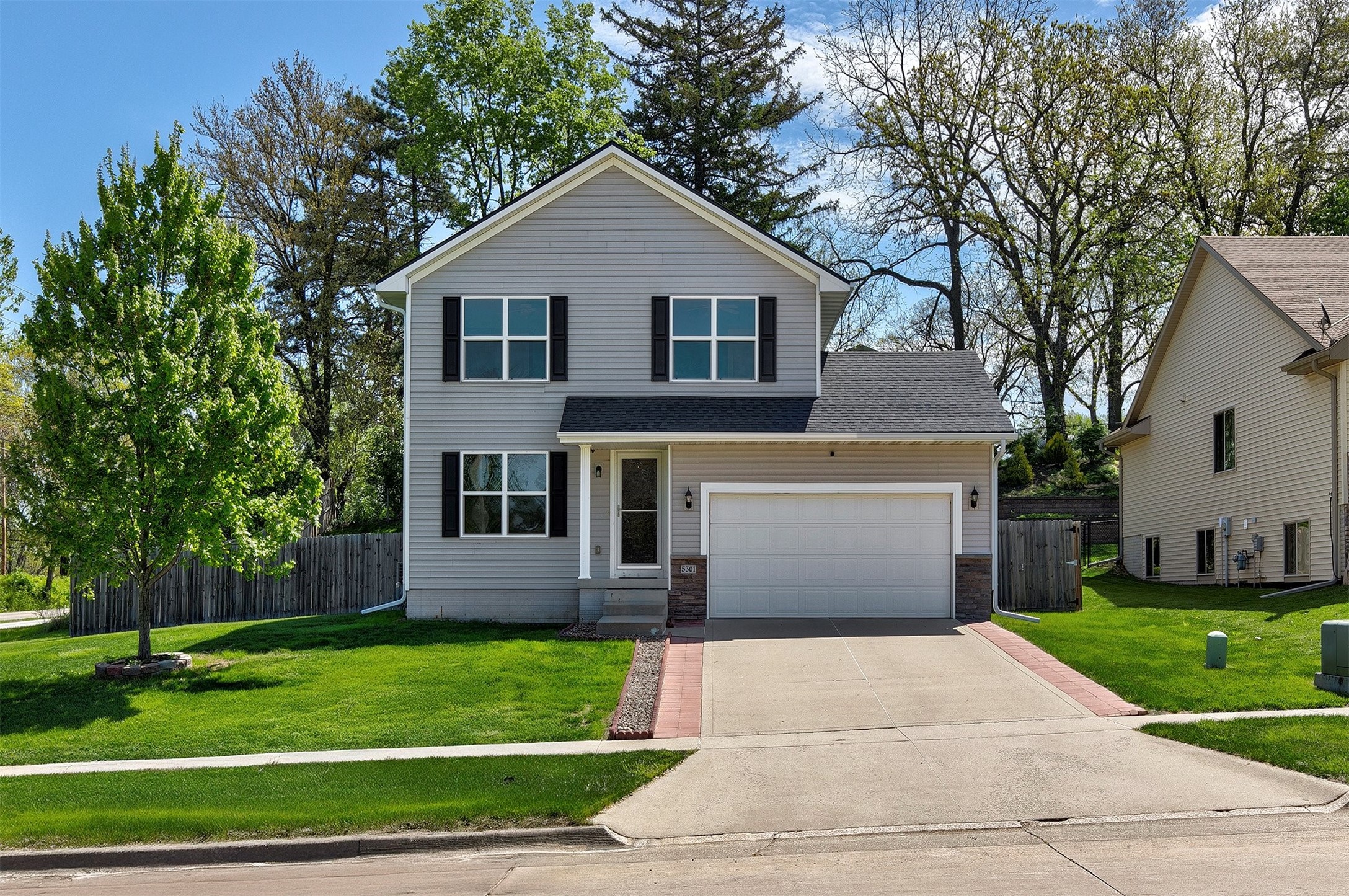 5301 SE 27th Street