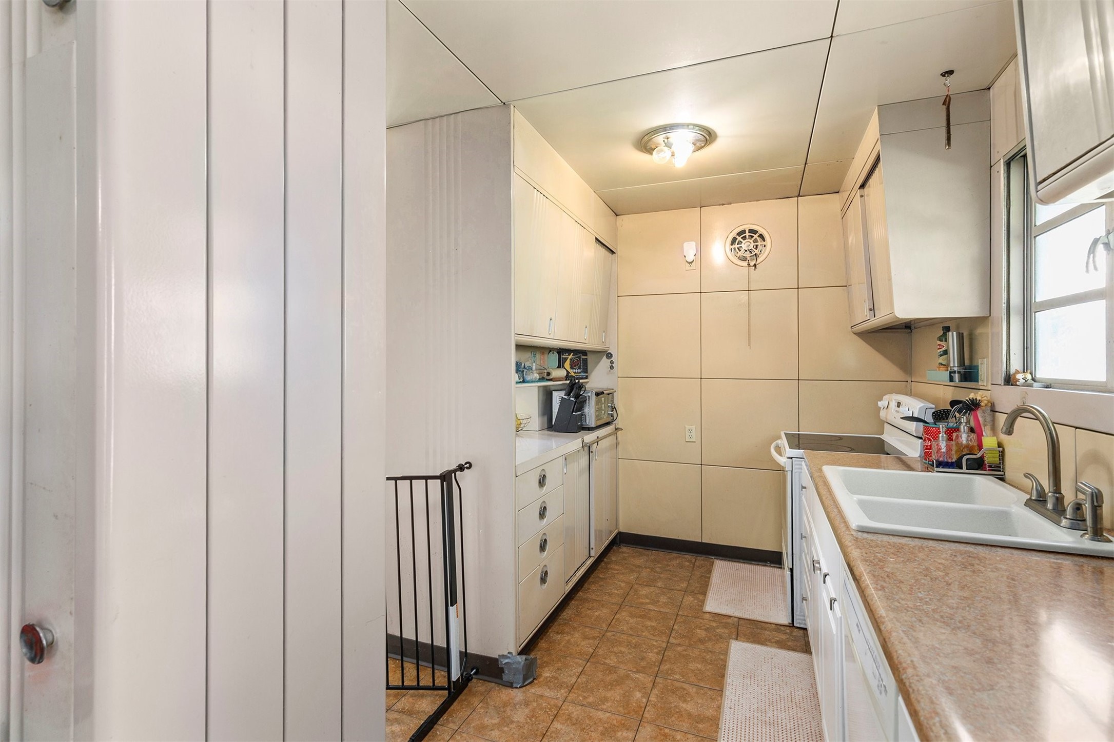 1440 63rd Street