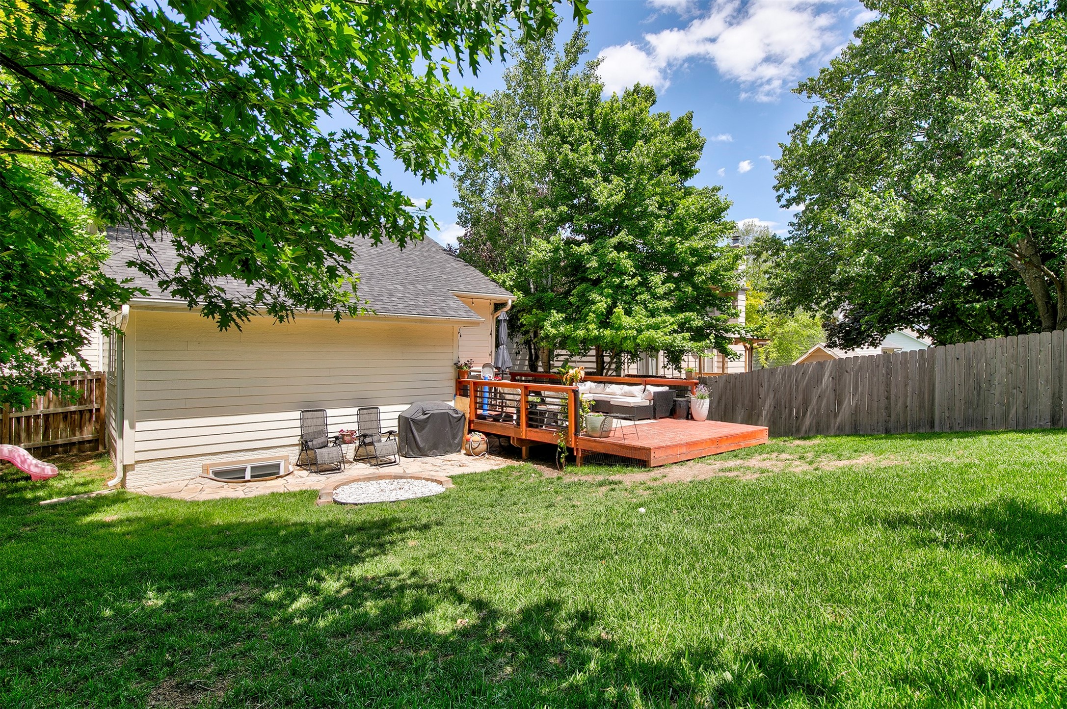4670 Meadow Valley Drive