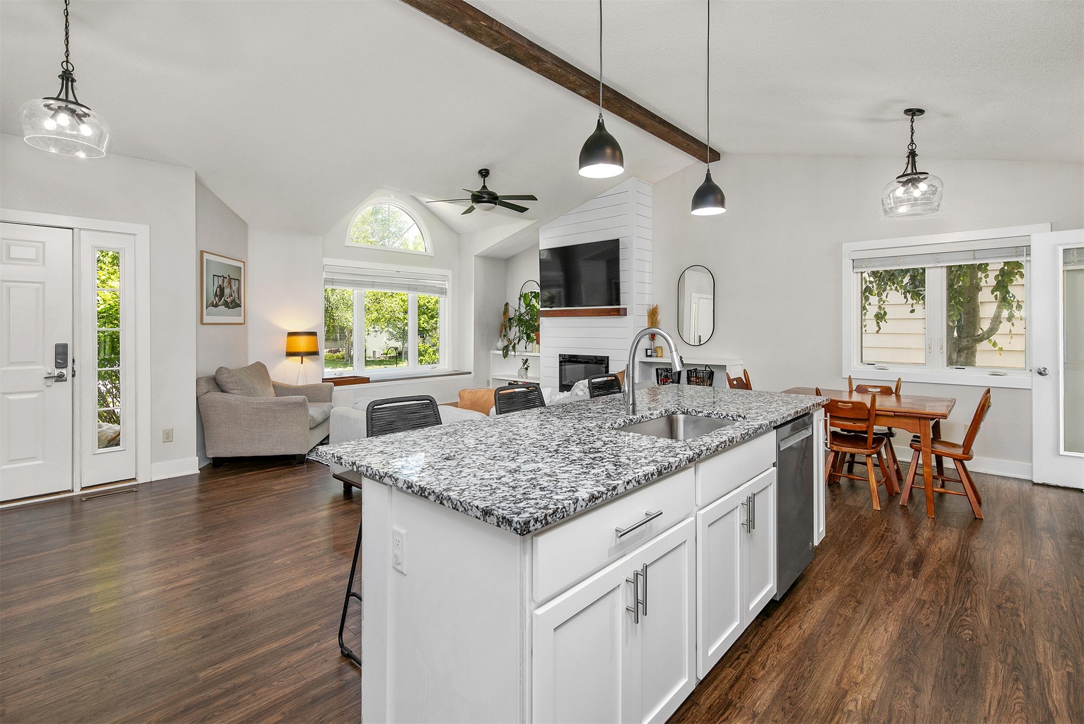 4670 Meadow Valley Drive