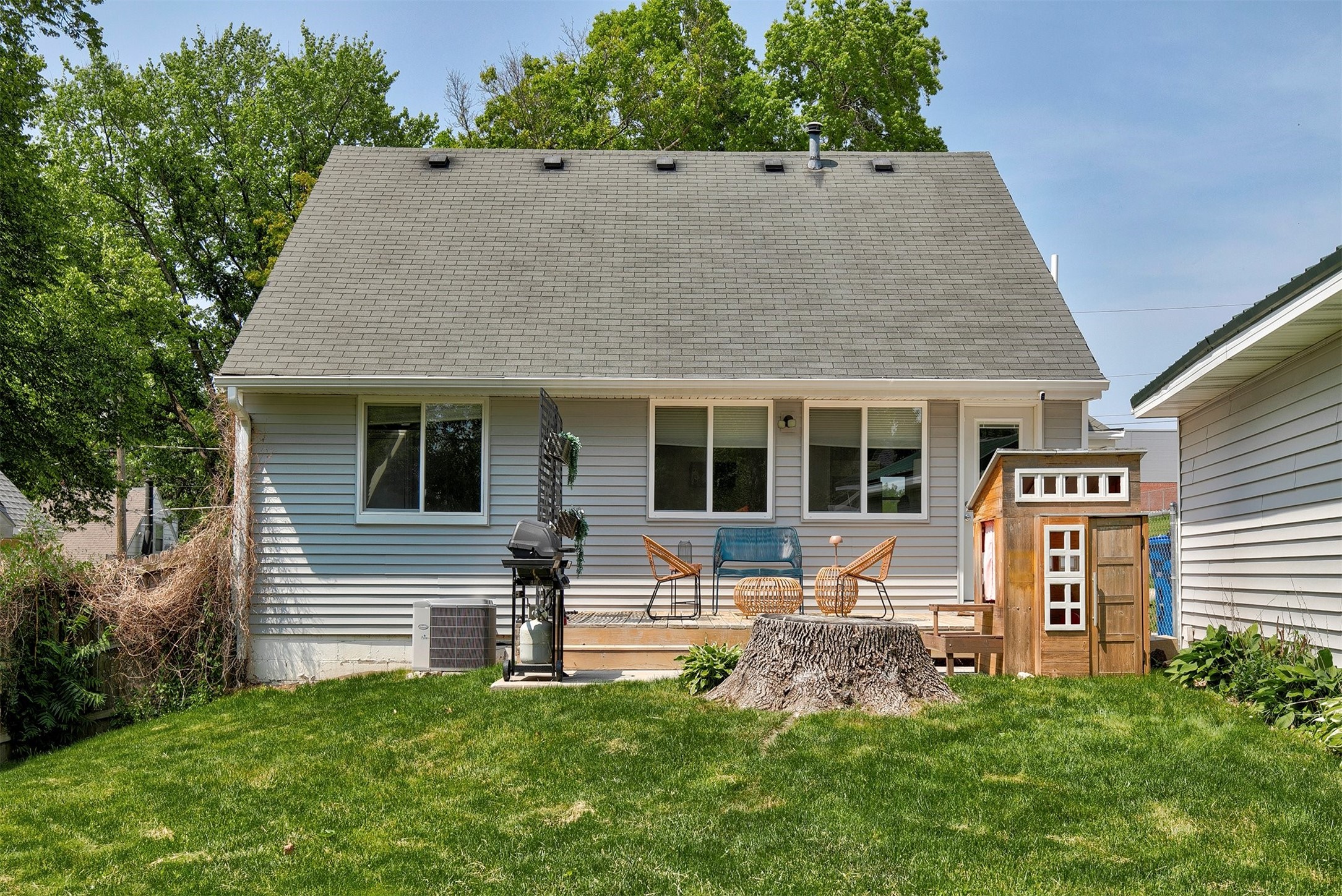 6004 Dagle Drive