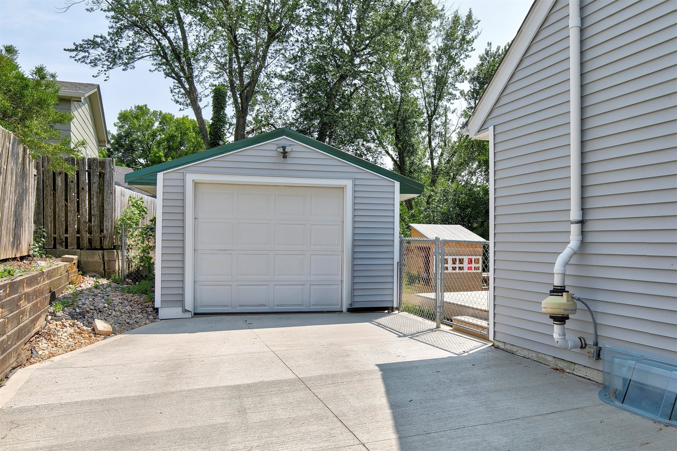 6004 Dagle Drive