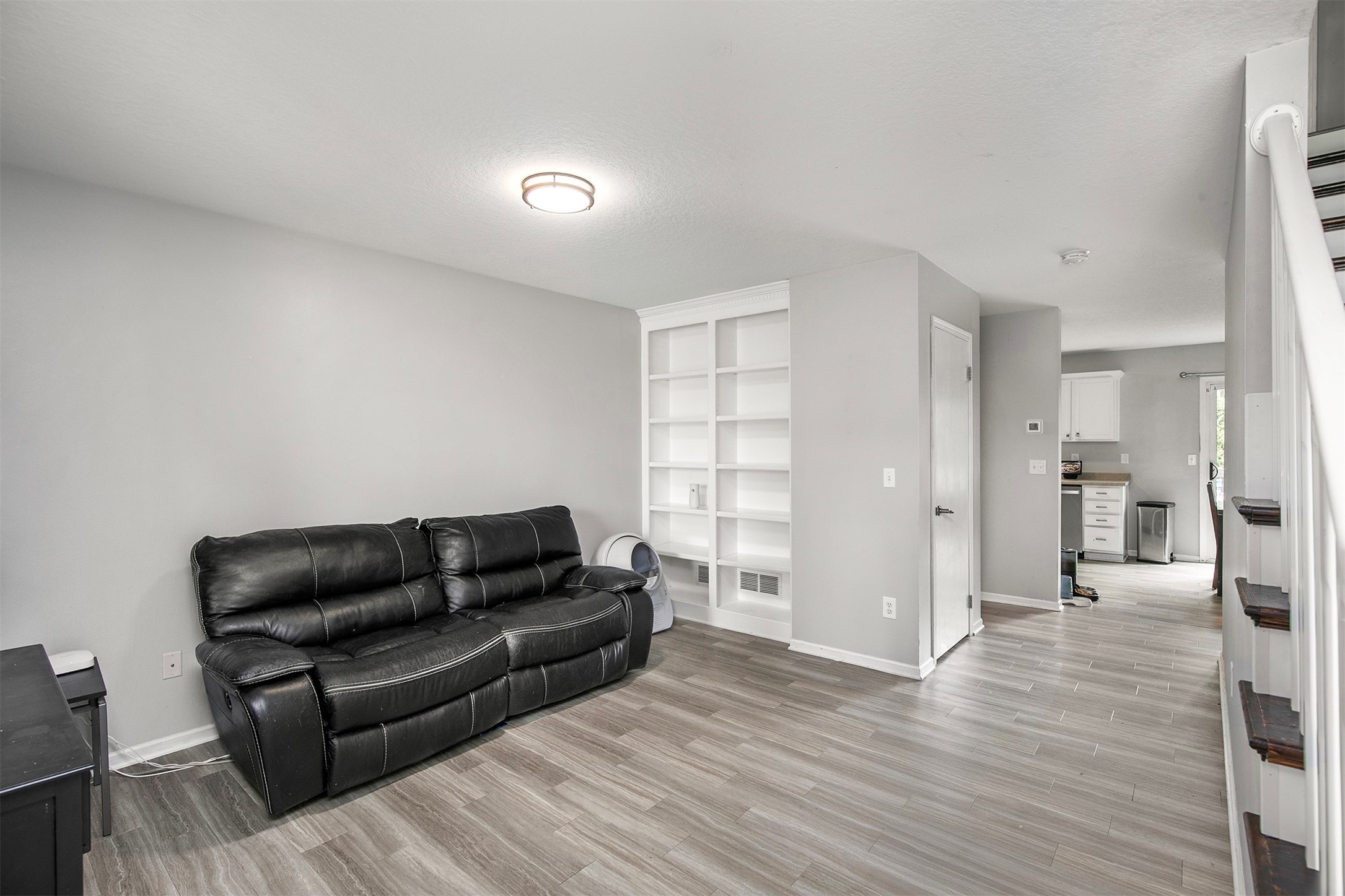1107 Rosewood Drive