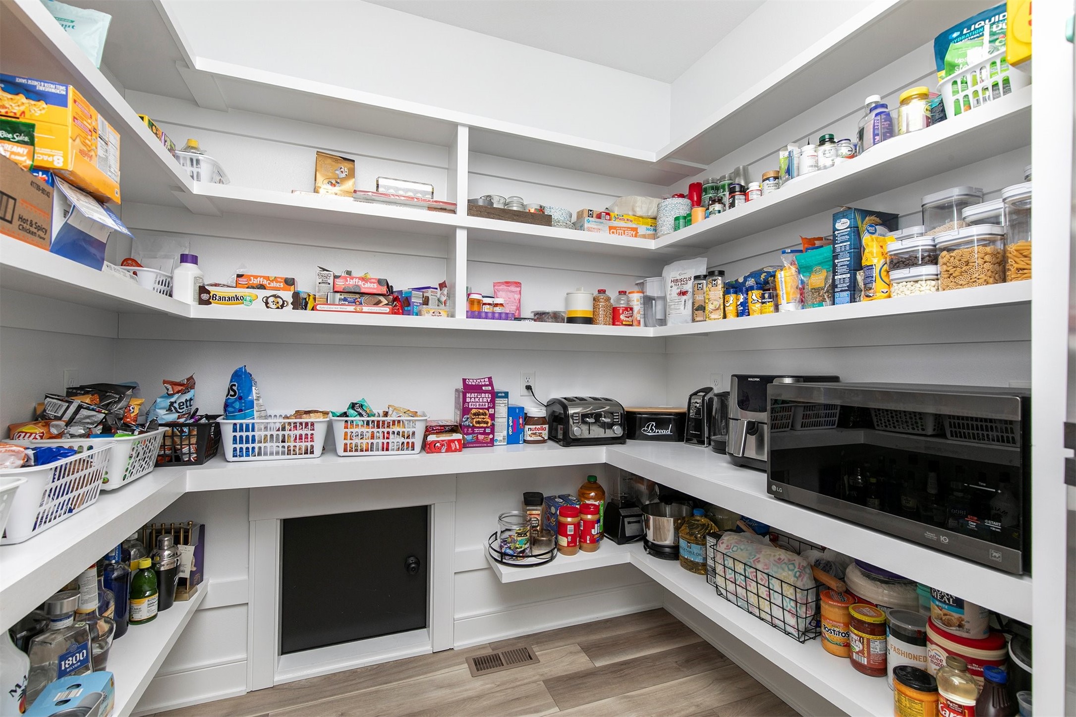 16318 Goldenrod Drive