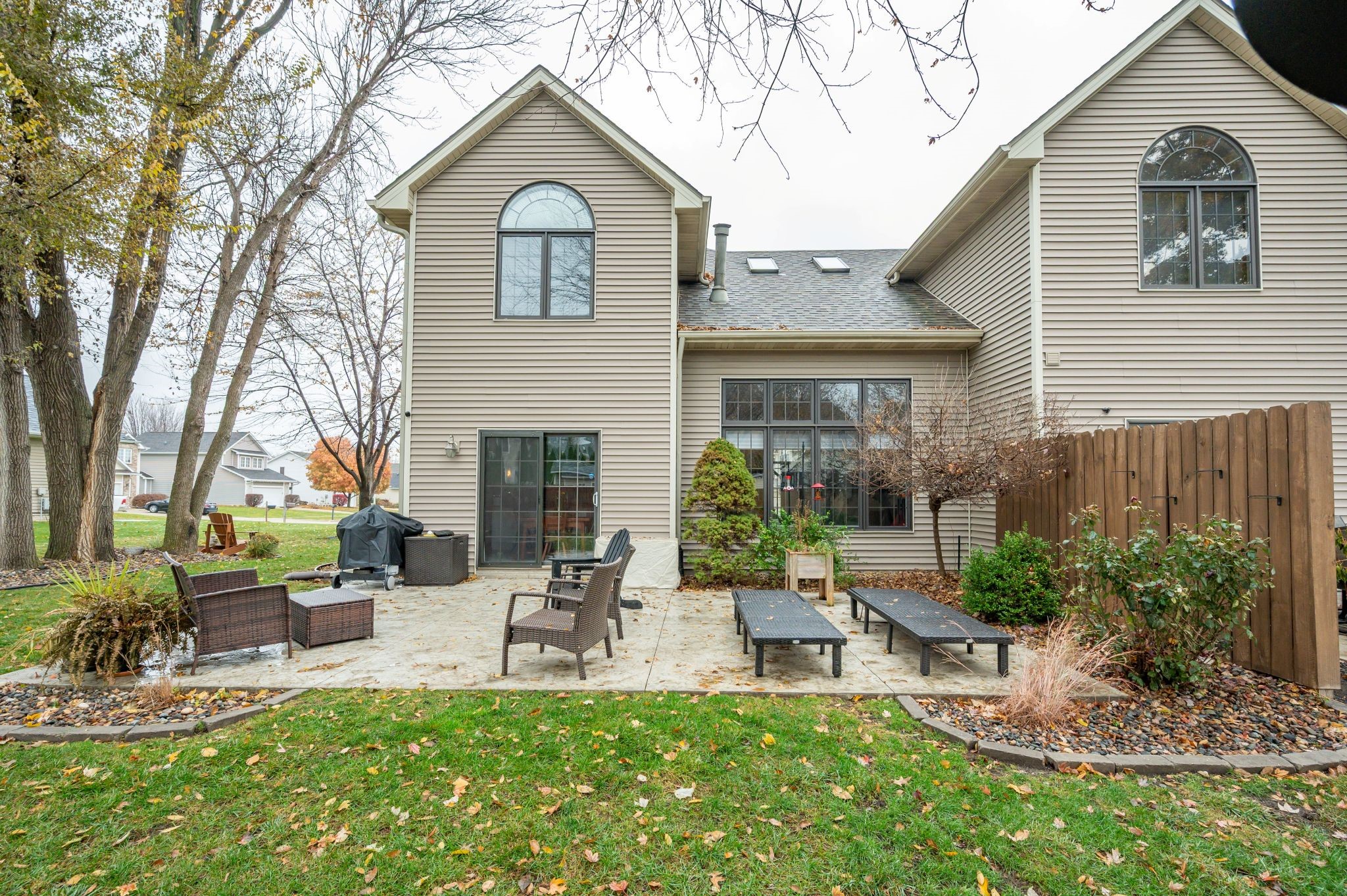 6140 Woodland Drive