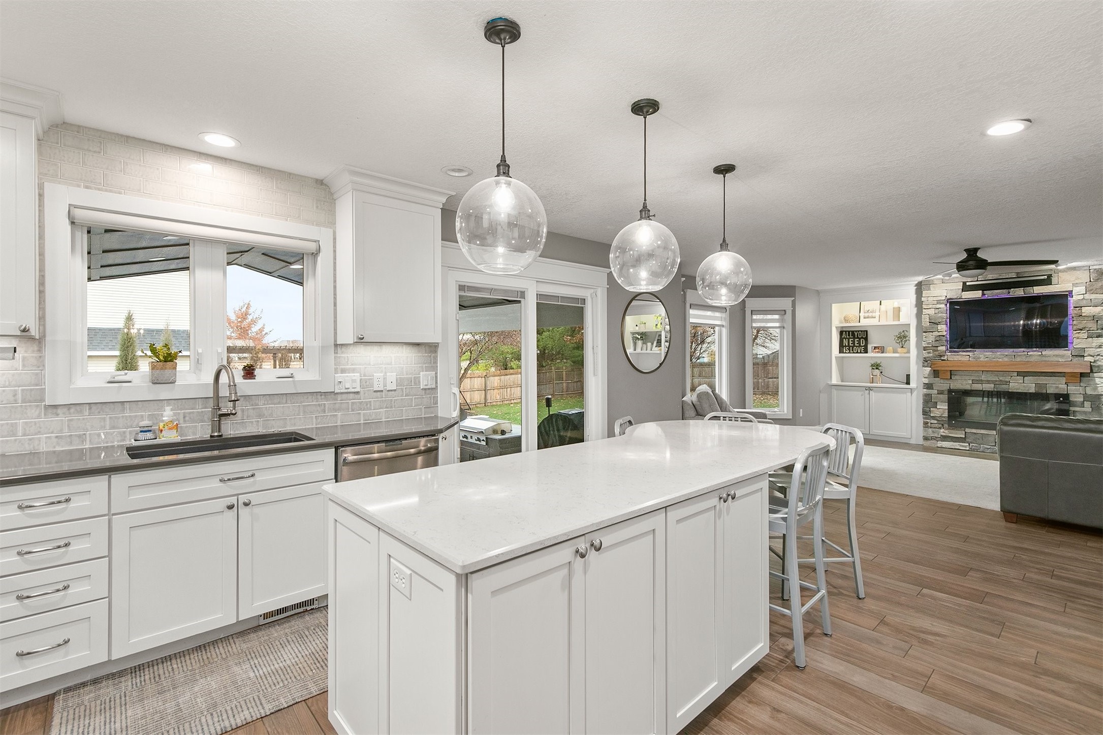 15899 Boston Parkway