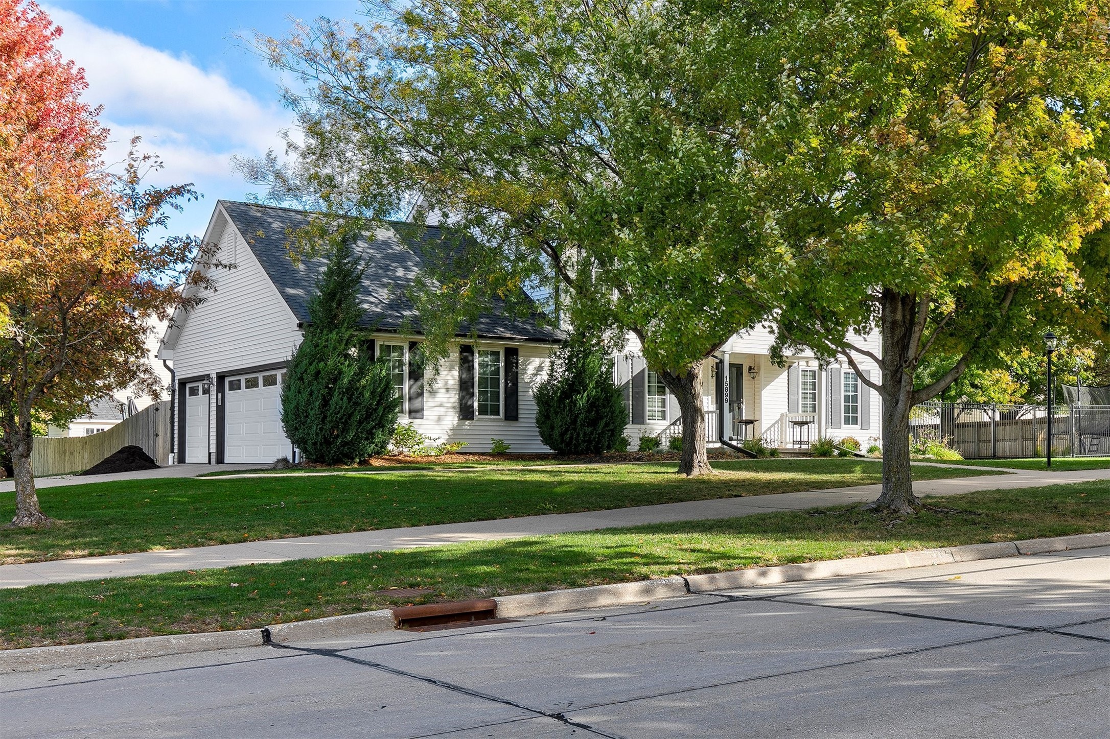 15899 Boston Parkway