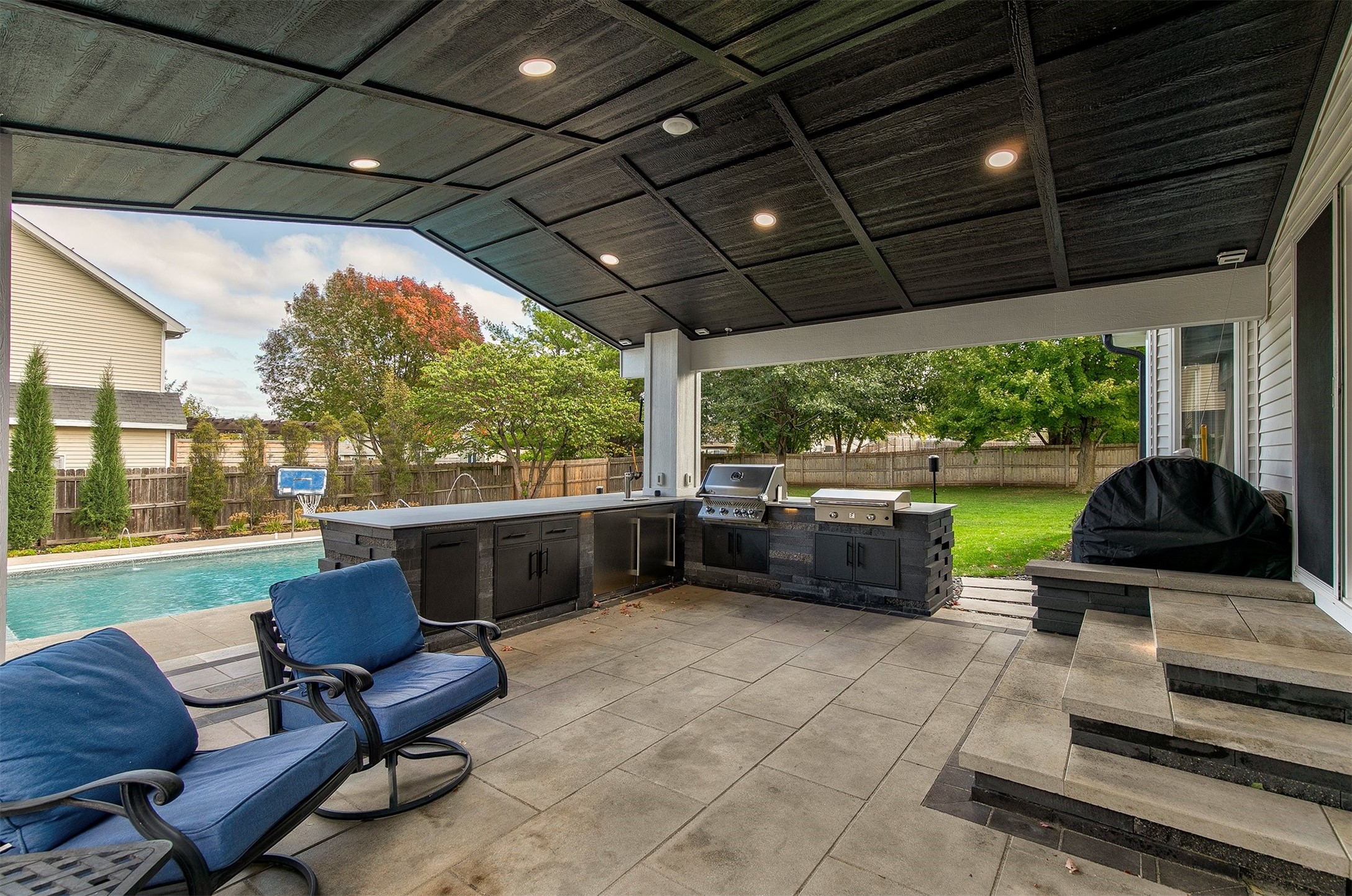 15899 Boston Parkway