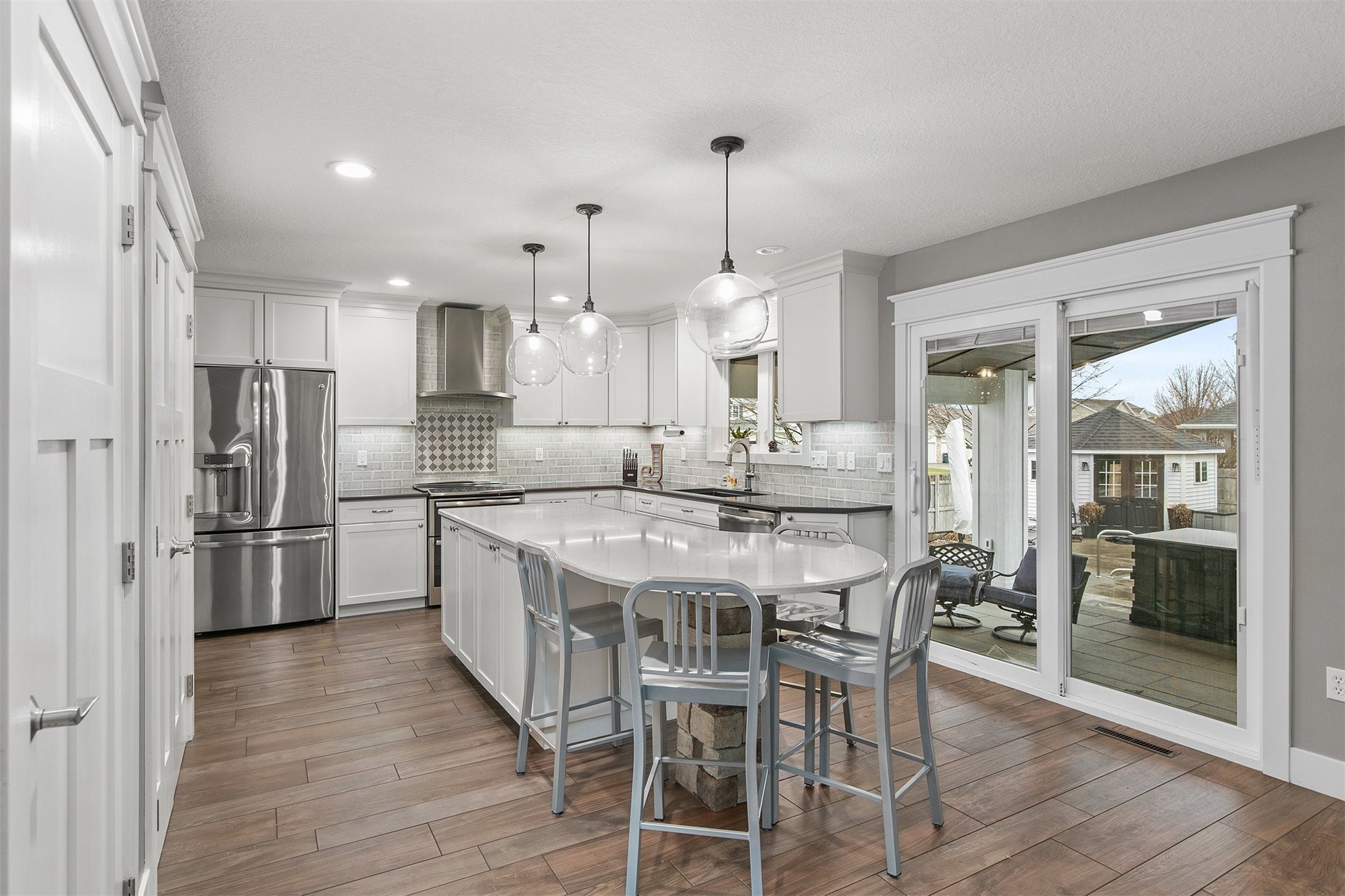 15899 Boston Parkway