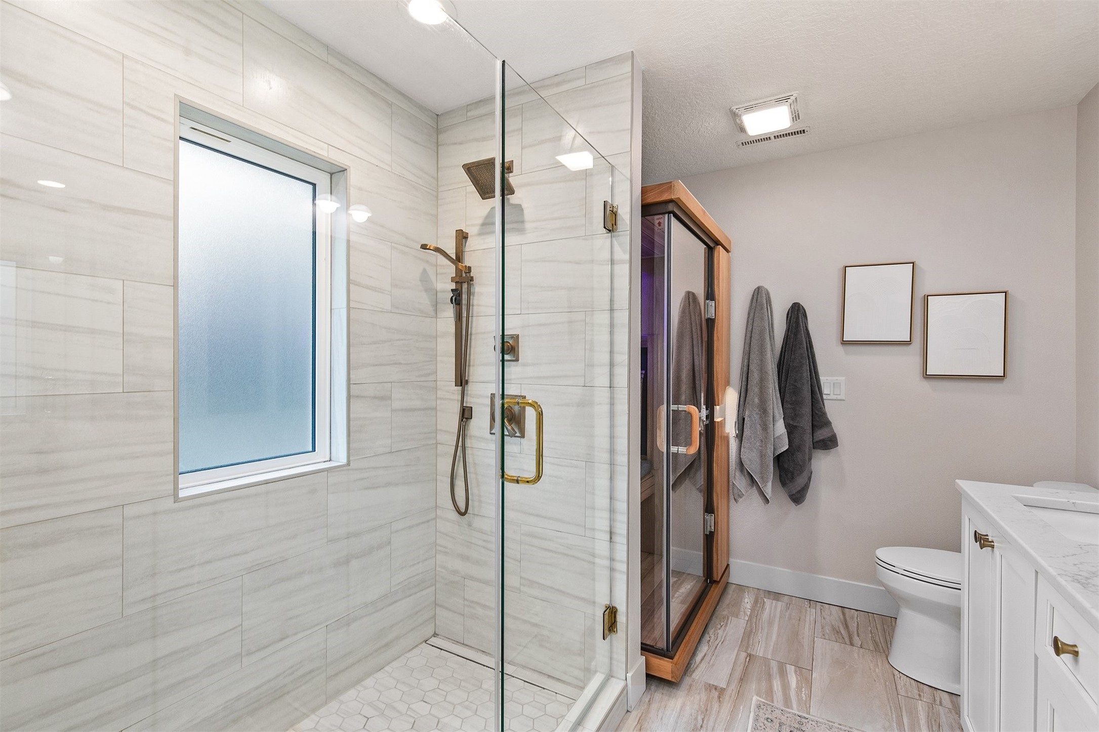 15899 Boston Parkway