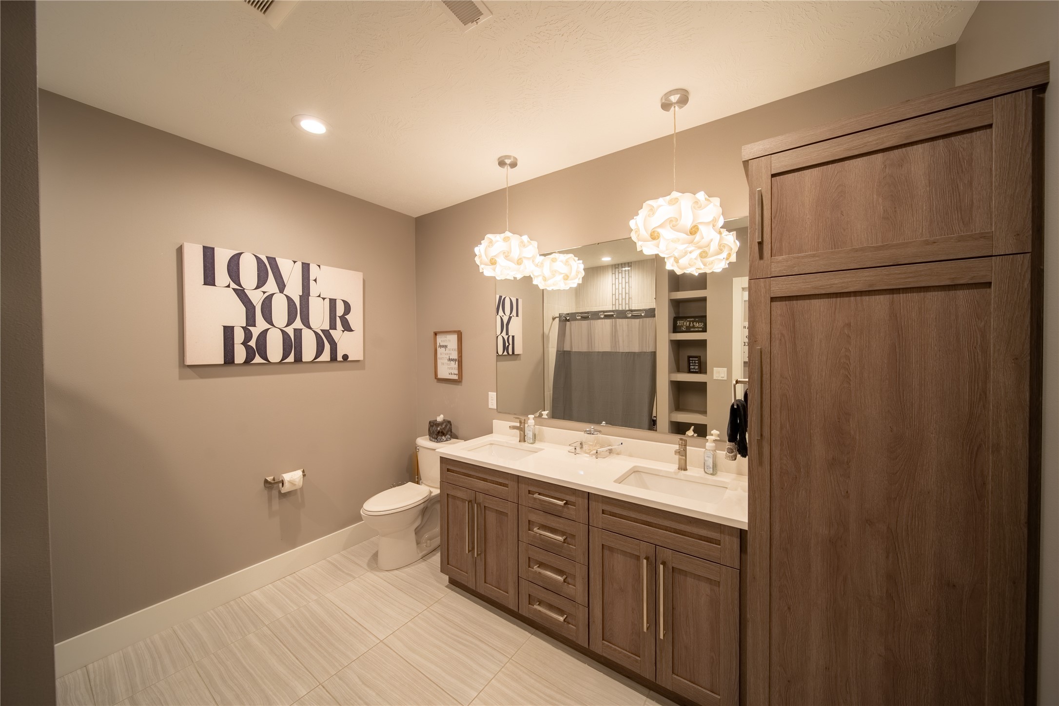 16932 255th Avenue A